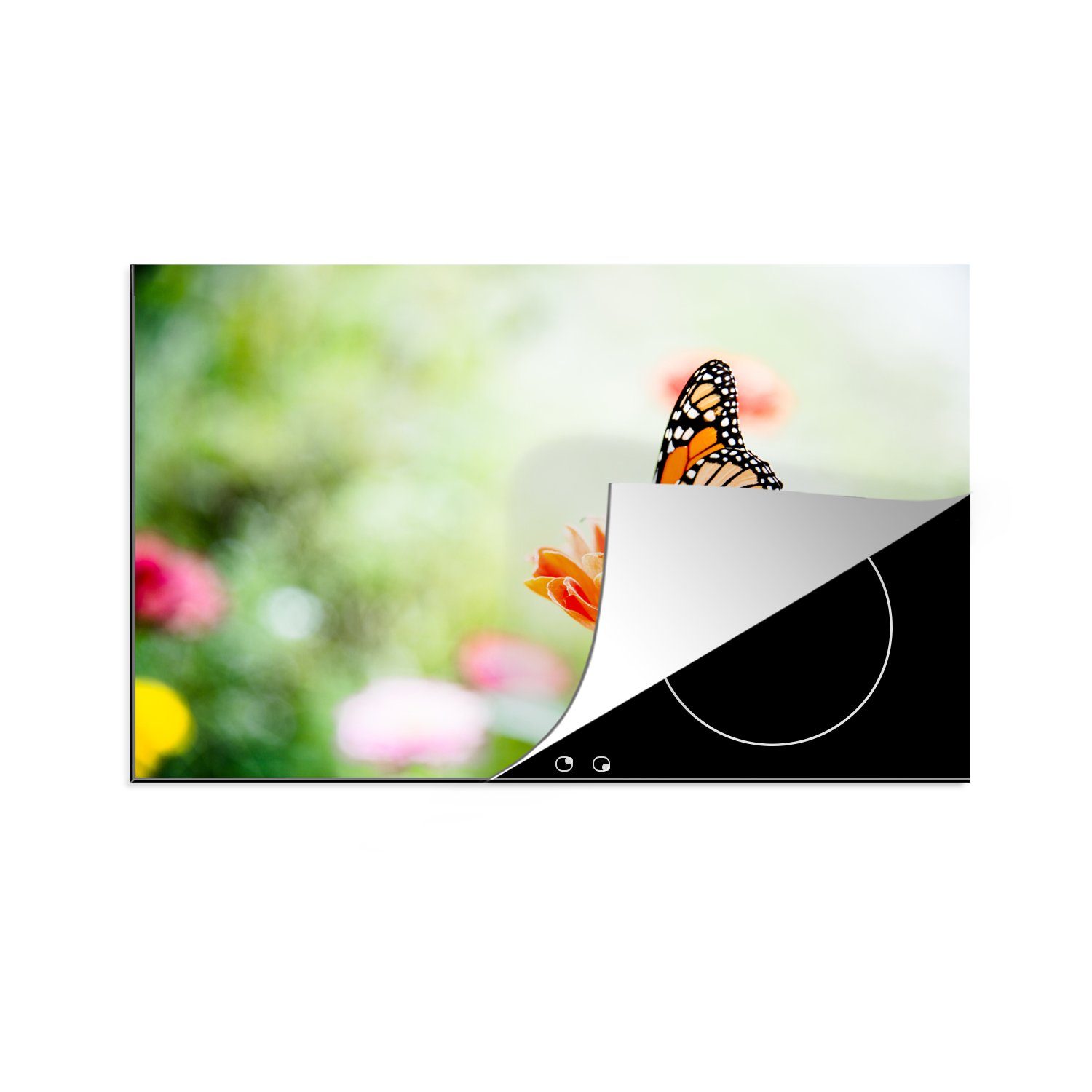 MuchoWow Herdblende-/Abdeckplatte Oranger Schmetterling in einem Blumenfeld, Vinyl, (1 tlg), 81x52 cm, Induktionskochfeld Schutz für die küche, Ceranfeldabdeckung