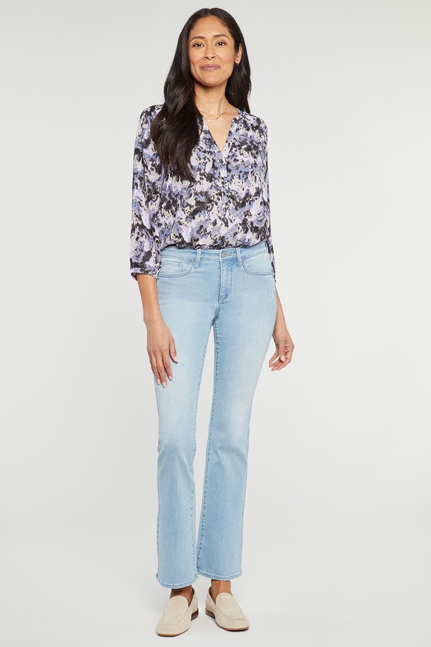 NYDJ Bootcut-Jeans Barbara Bootcut Jeans Hellblauem Premium Denim (Petite)