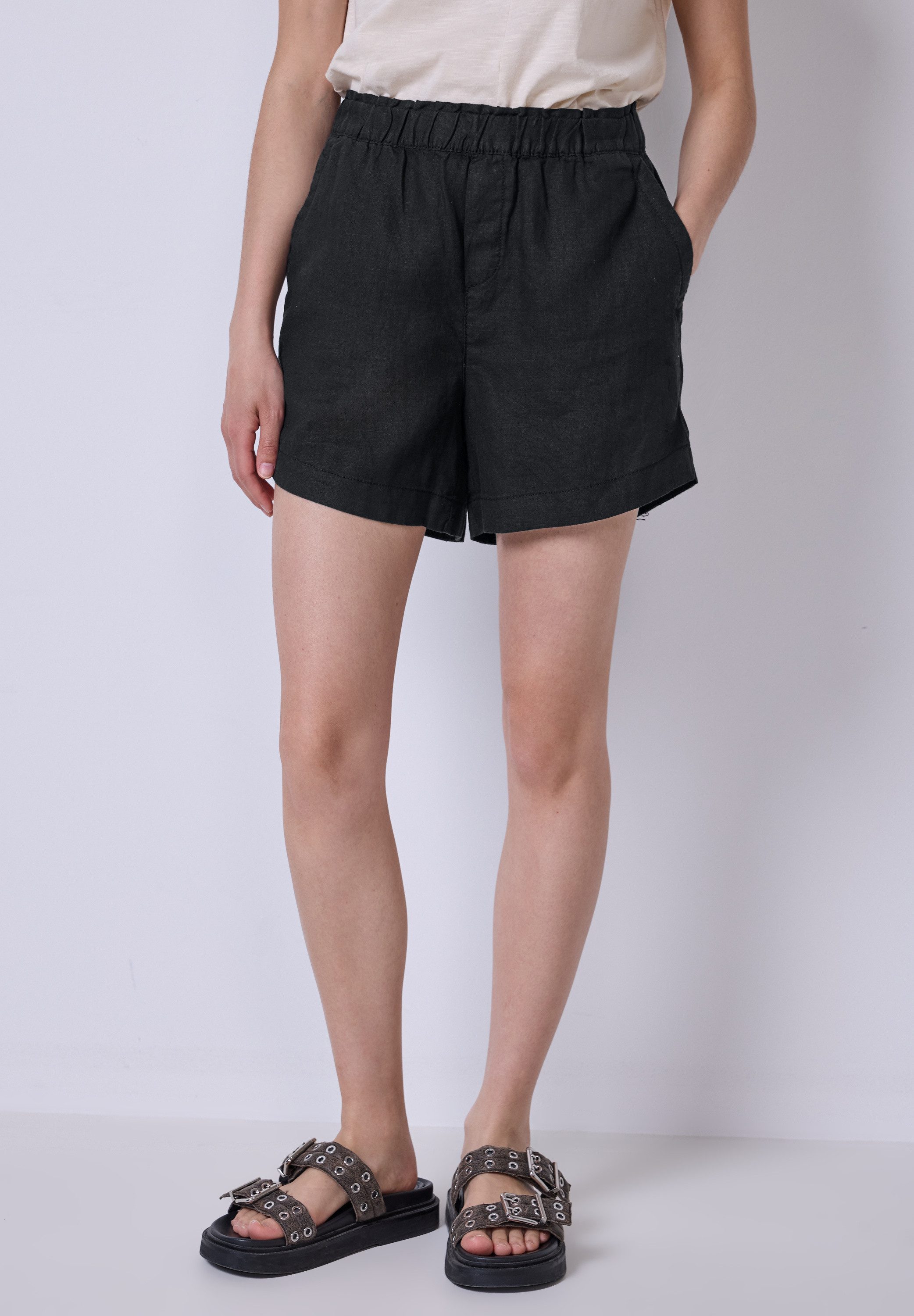 STREET ONE STUDIO Shorts, mit seitlichen Einschubtaschen günstig online kaufen