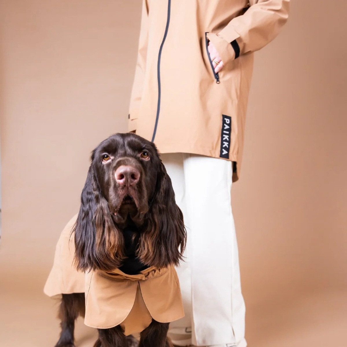 PAIKKA Regenjacke Regenmantel für Zweibeiner reflektierend Damen "Human Visibility Rain