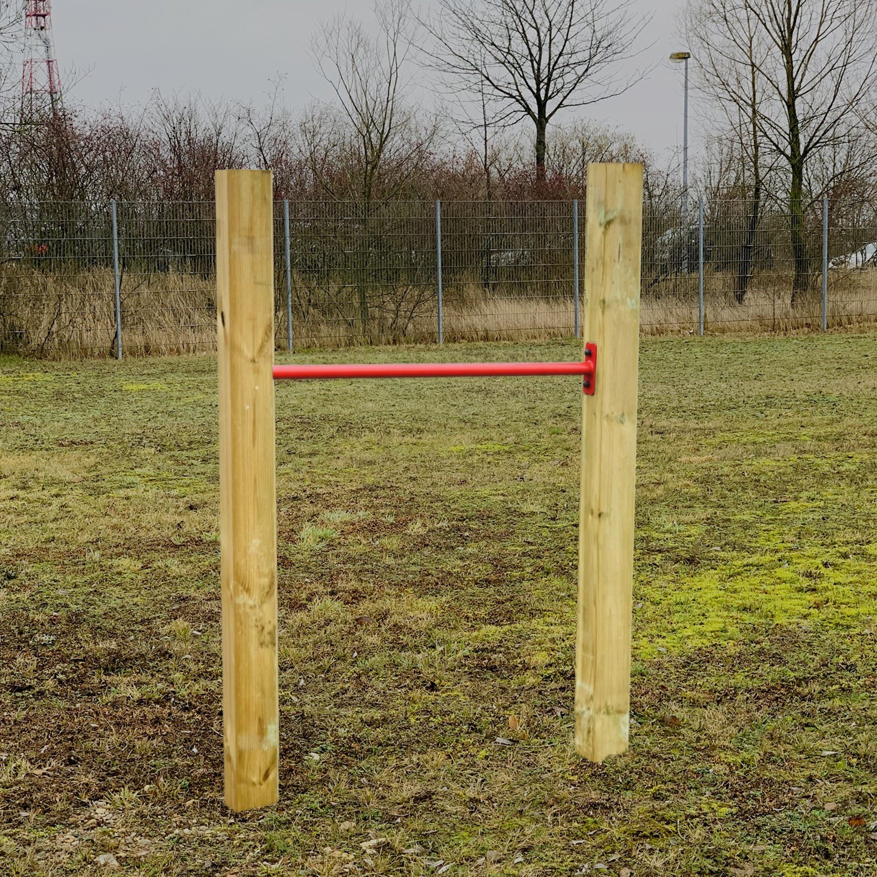 TikTakToo Turnreck Loggyland Turnreck 125 cm braun lasiert für Kinder, Höhenverstellbar, witterungsbeständig, robust, bis 100 kg belastbar