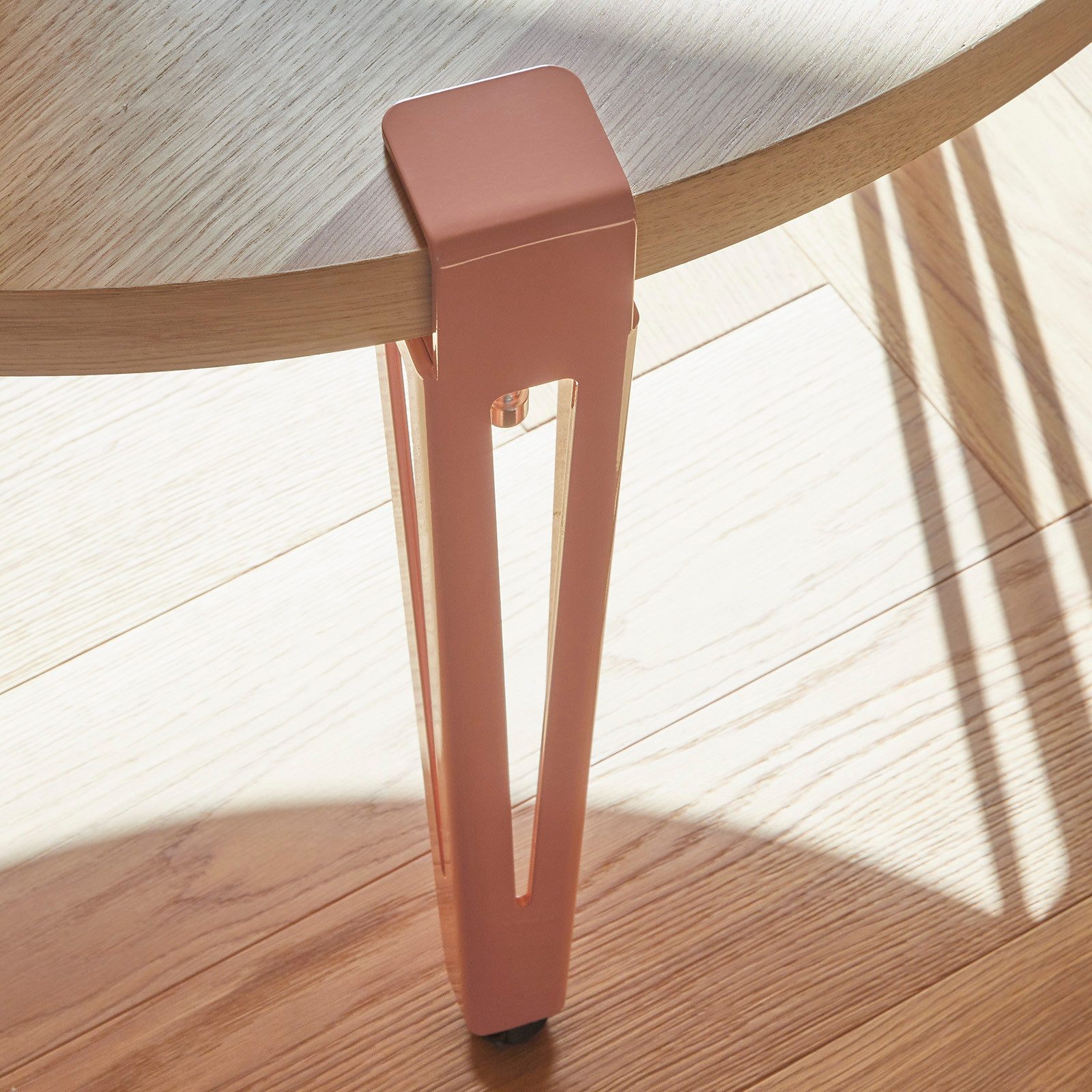 SO-TECH® Tischbein ColorLine in F-Form konisch zulaufend von 70 auf 40 mm, mit Klemmschraube (ohne Bohren) - rosa - Höhe 464 mm - 1x – Bild 4 von 5