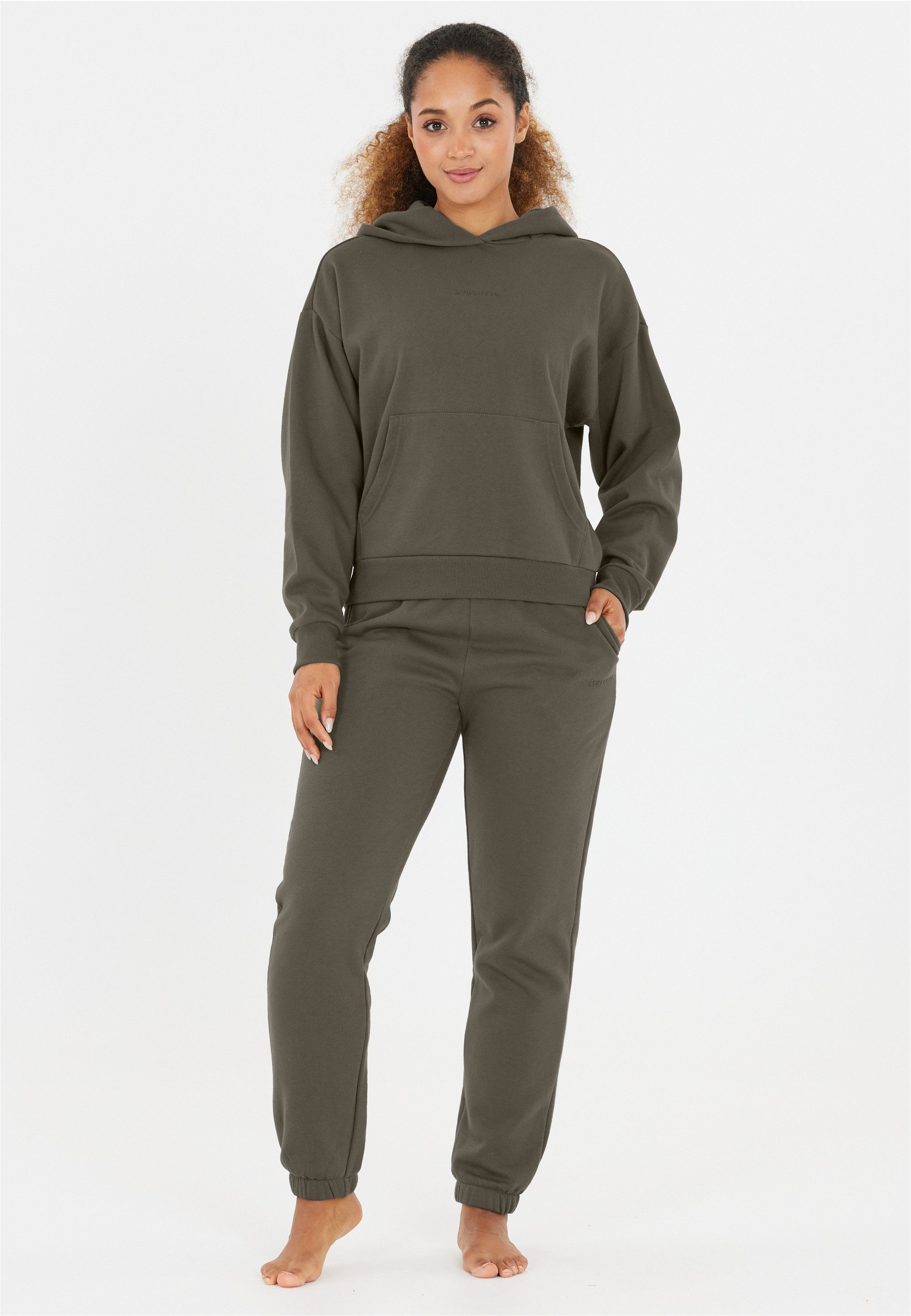 ATHLECIA Sweathose Ruthie Im relaxten Look günstig online kaufen