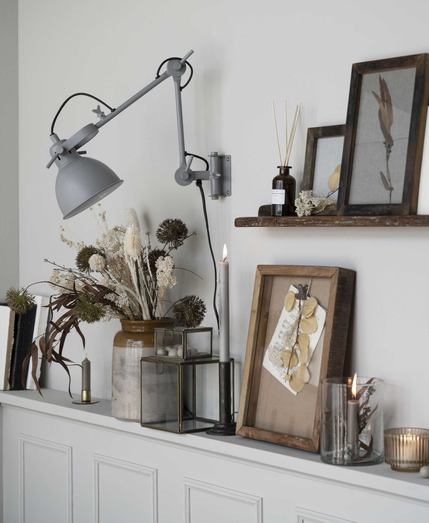 Ib Laursen Wandregal Regal Wandregal Bilderregal Holz Unika Alt L60xH3,7xT8cm Ib Laursen