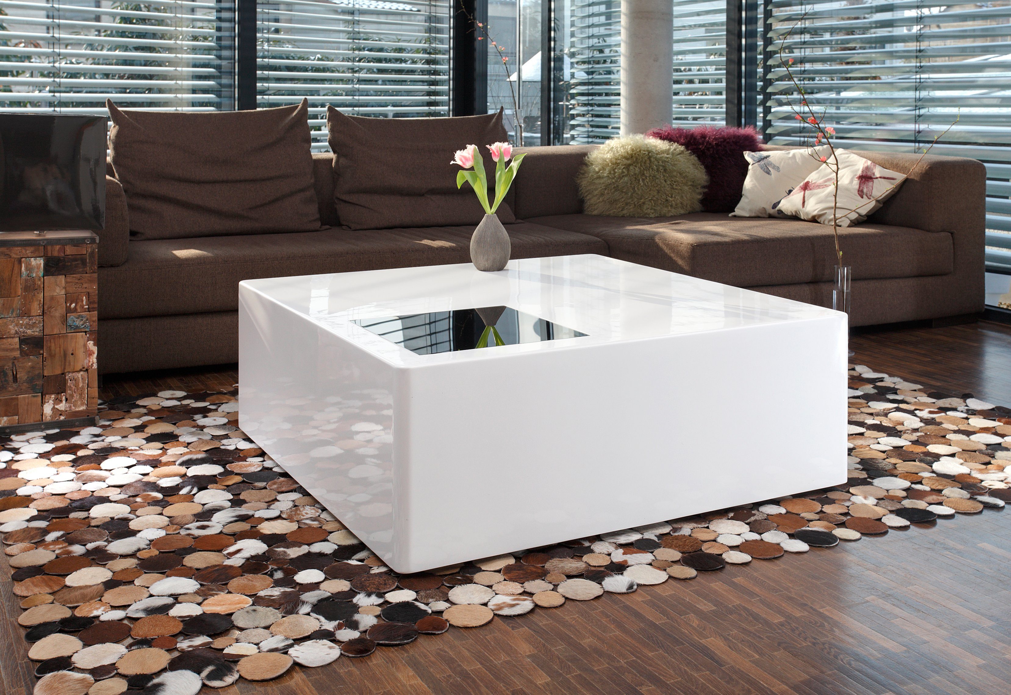 SalesFever Couchtisch, Mit Schwarzglas Quadrat aus