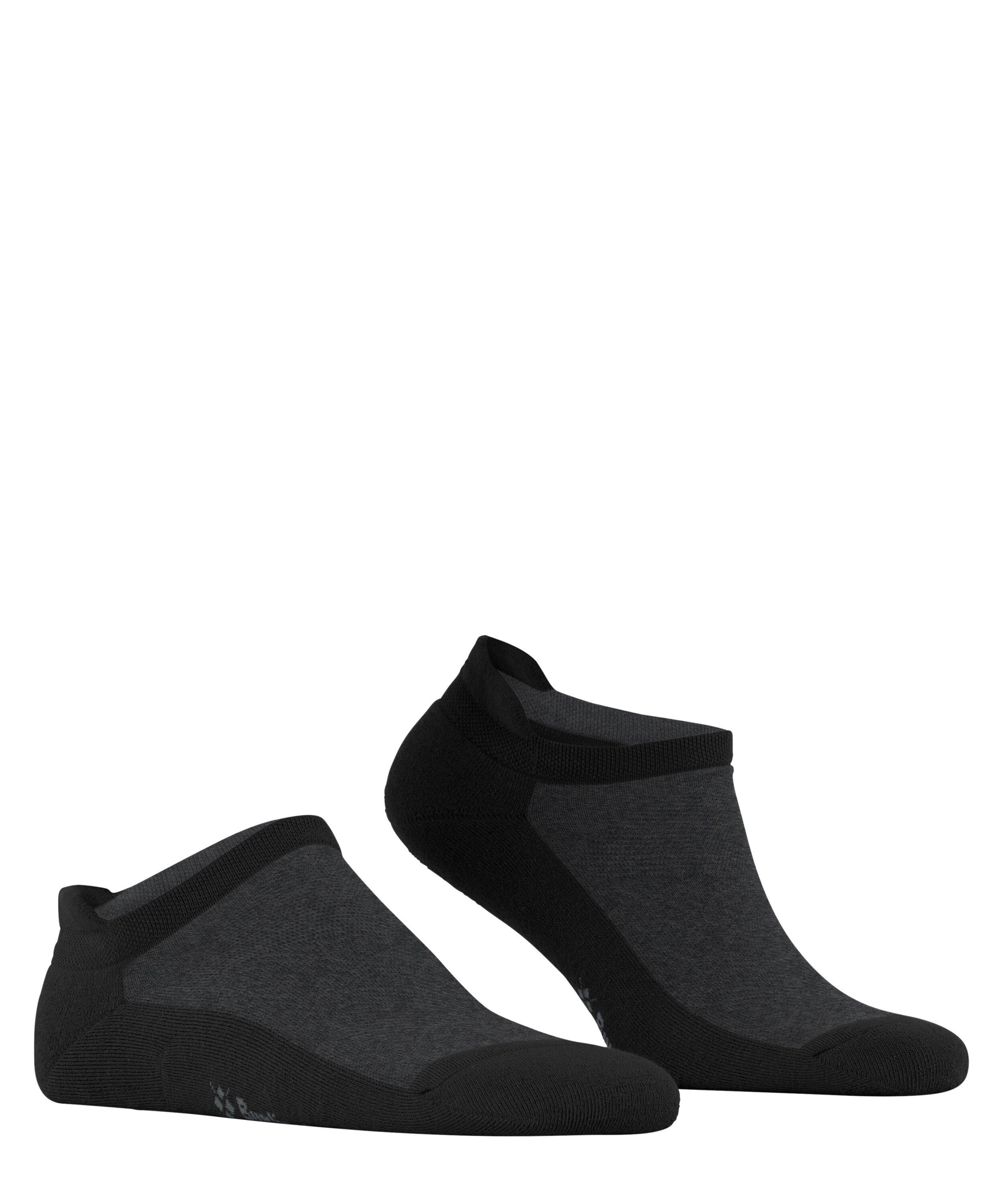 Burlington Sneakersocken Athleisure (3000) Material black feuchtigkeitsregulierendem aus (1-Paar)