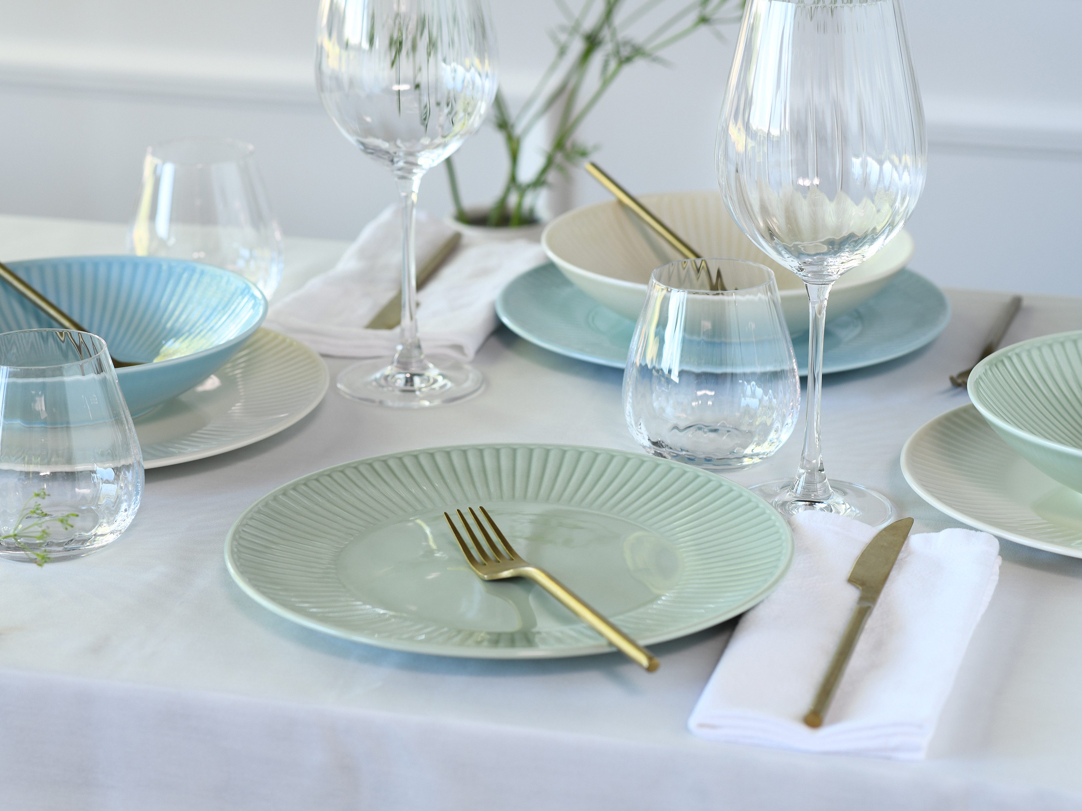 CreaTable Tafelservice Valencia Pastell, Tafel-Service 12-tlg (12-tlg), 6 Personen, Porzellan, Teller Set, Elegant, Boho Chic