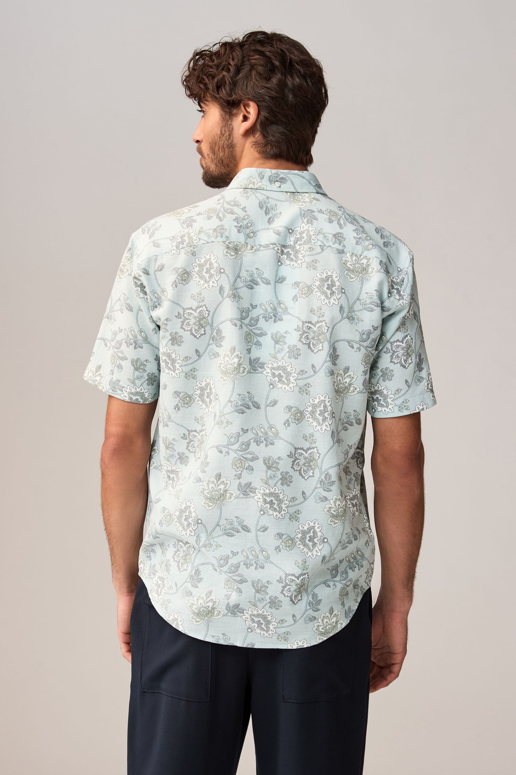 Next Kurzarmhemd Kurzarmshirt mit opulenter Blumenstruktur günstig online kaufen