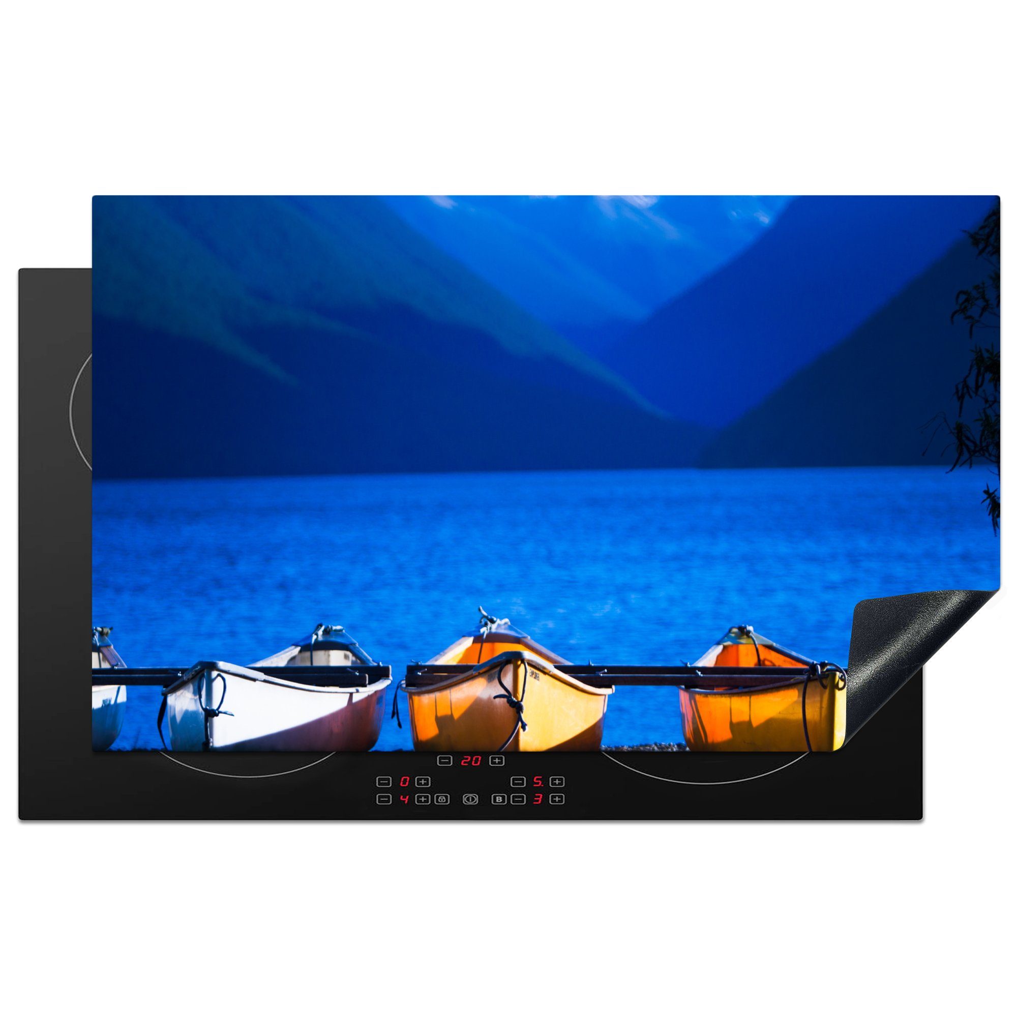 MuchoWow Herdblende-/Abdeckplatte Boote im Nelson Lakes National Park auf der Südinsel, Vinyl, (1 tlg), 83x51 cm, Ceranfeldabdeckung, Arbeitsplatte für küche