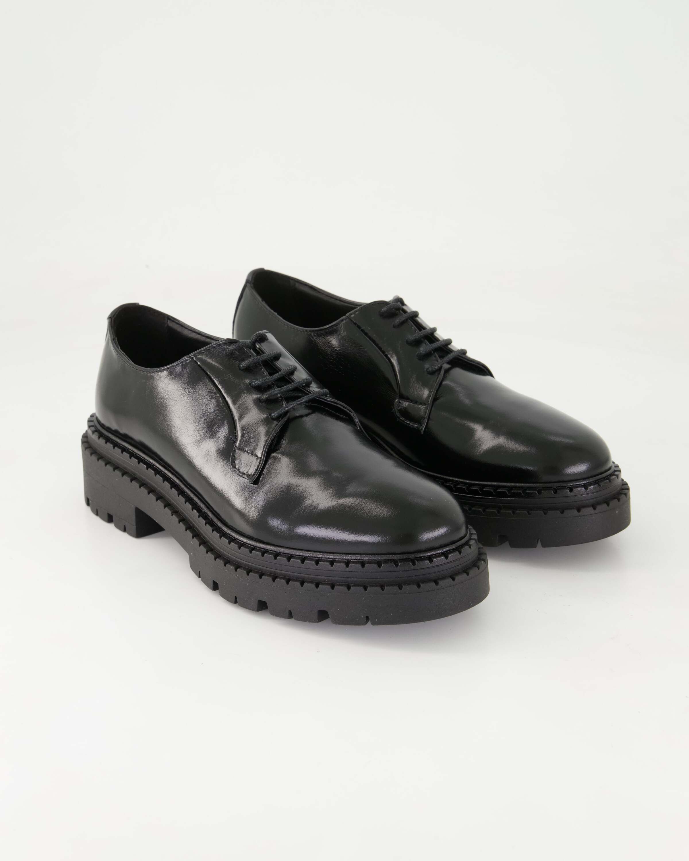 George Watts Buffy Schnürschuh Obermaterial: Beschichtetes Leder