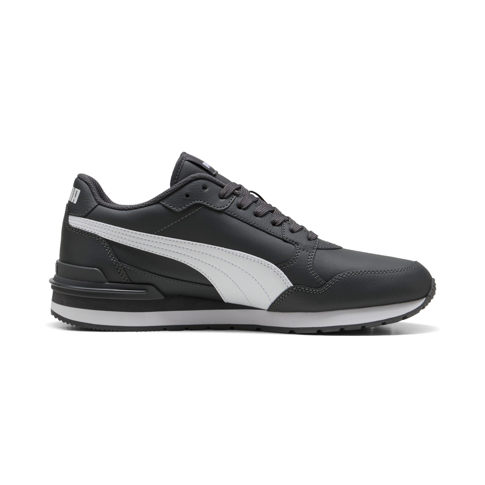 PUMA ST RUNNER V4 L Sneaker mit weichem Lederobermaterial, mit SOFTFOAM+ Einlegesohle