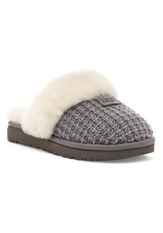  UGG COZY Šlepetės su Lammfell