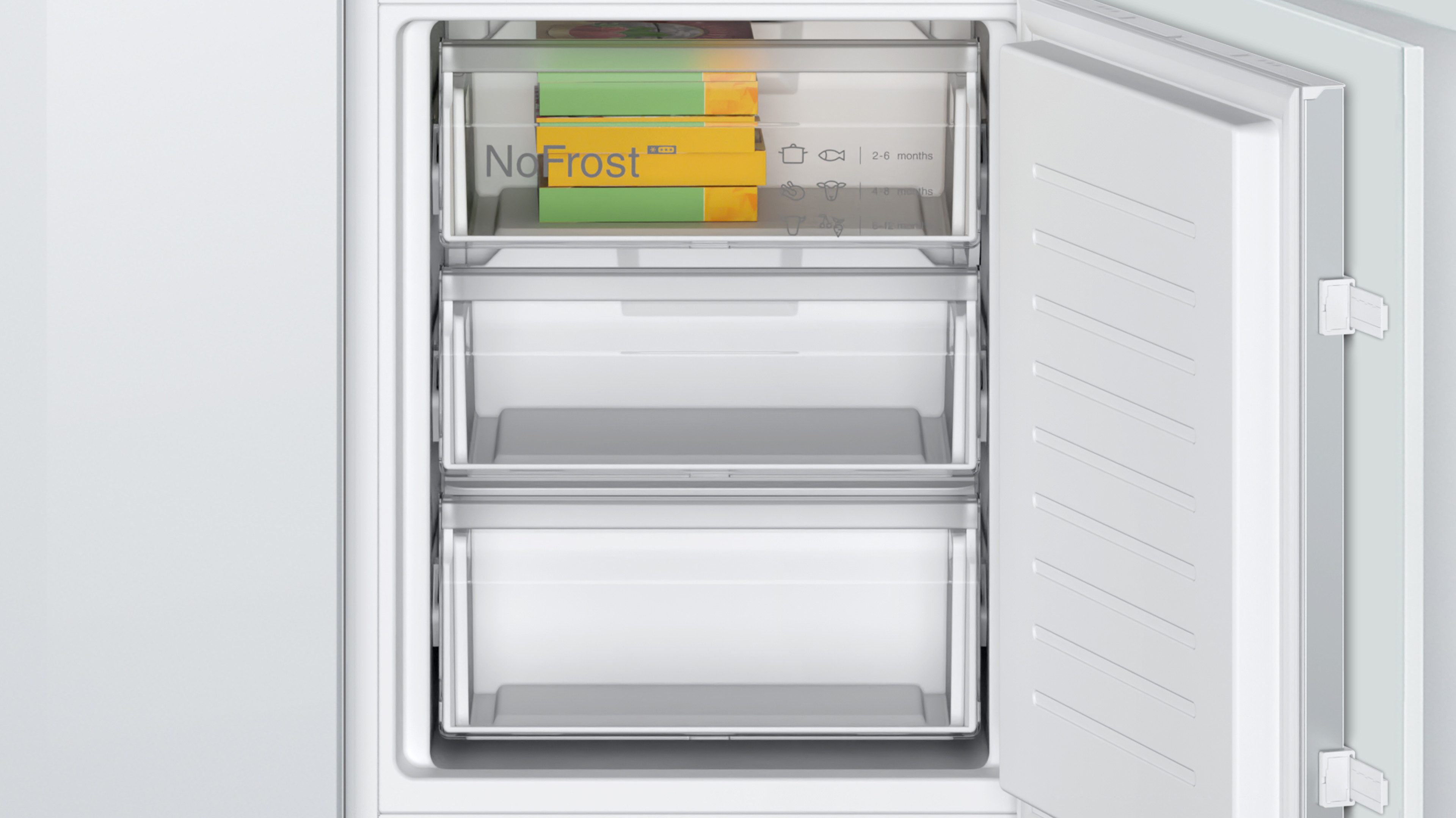 BOSCH Einbaukühlgefrierkombination Serie 2 KIN86NSE0, 177,2 cm hoch, 54,1 cm breit, Multi Box XXL: extragroße Schublade für Obst und Gemüse – Bild 5 von 5