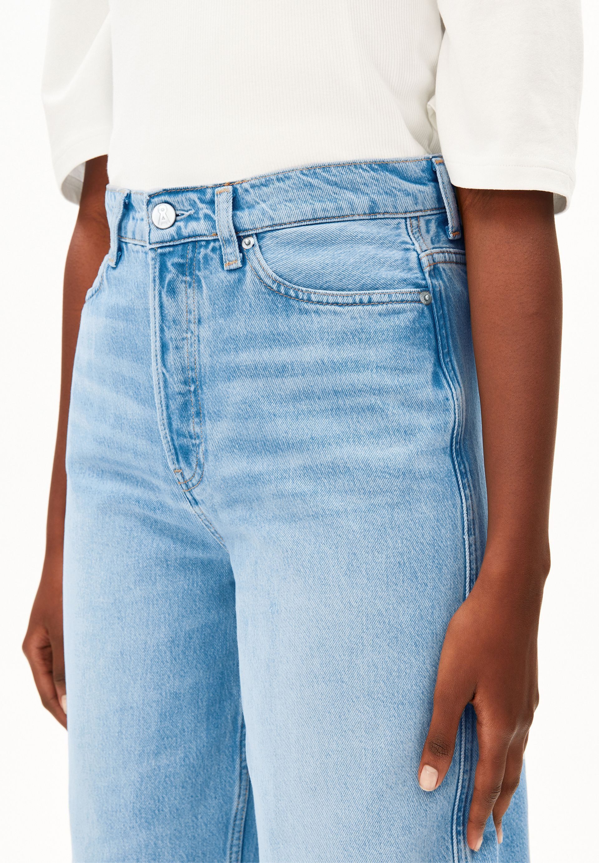 Armedangels Weite Jeans BAARLY BARREL Bio-Baumwoll Mix Non-Stretch (Non-Stretch, Loose Fit) High waist – Bild 3 von 5