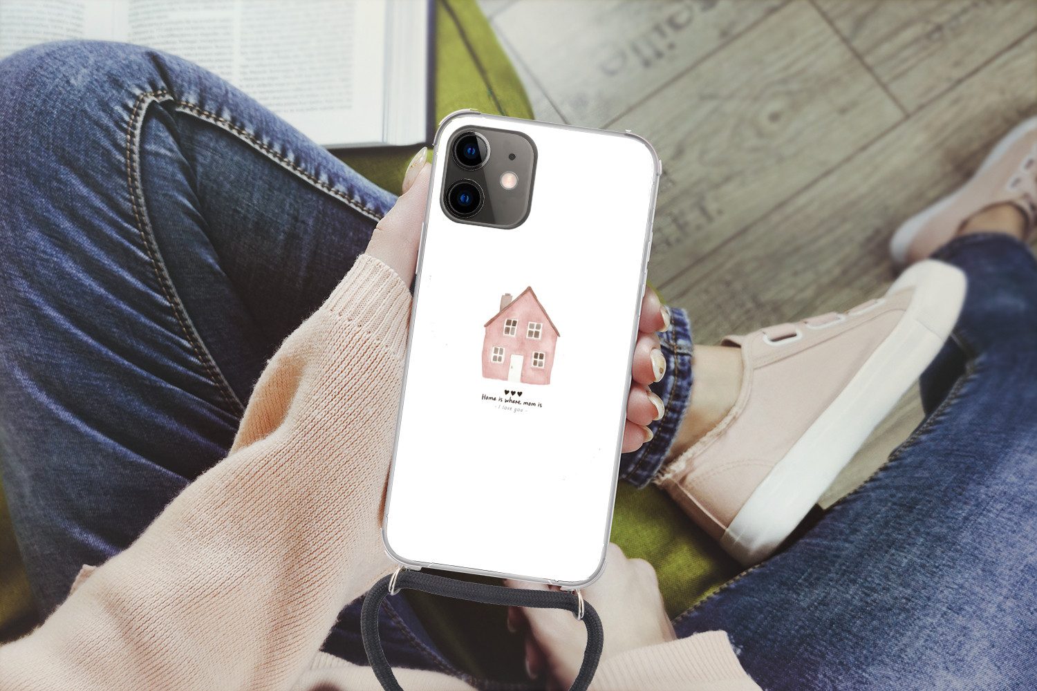 MuchoWow Handyhülle für Apple iPhone 11 Landhaus - Rosa - Zitat - Mutter, Tragbare Handyhüllen mit Kette zum umhängen, Handykette Handyband