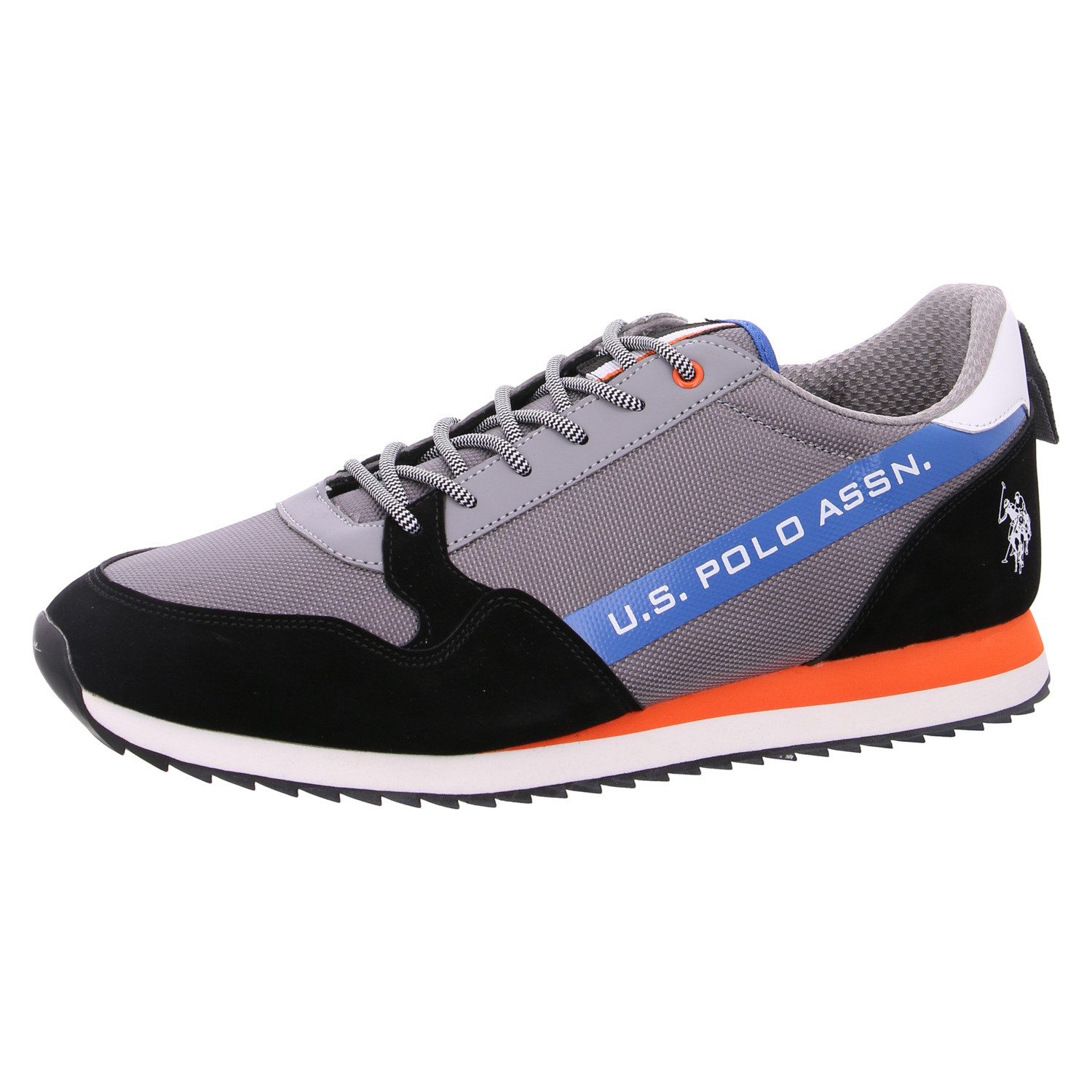 Sneaker