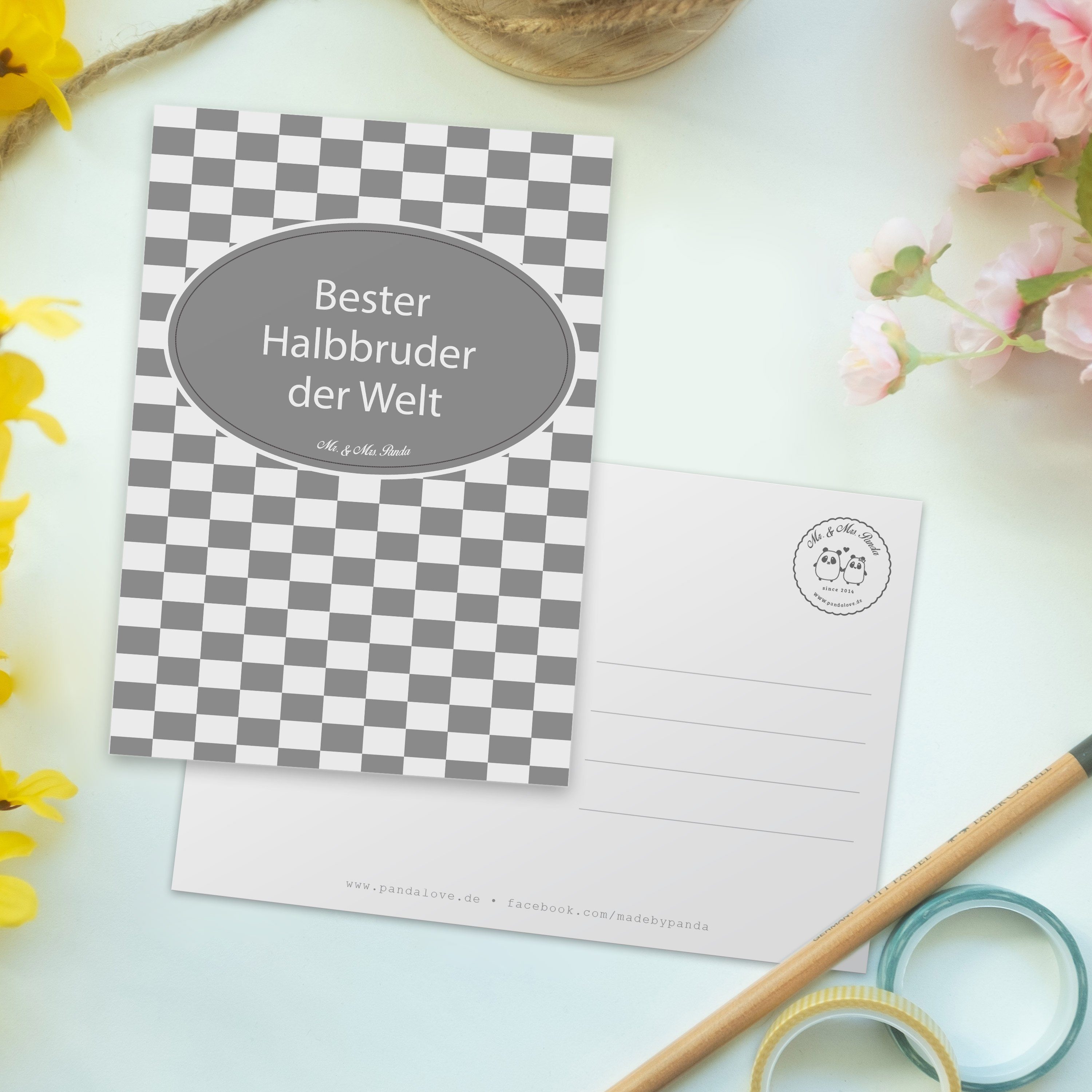 & Postkarte Mrs. Geschenkkarte, Halbbruder Gru Panda Geschenk, Kleinigkeit, Ansichtskarte, - Mr.