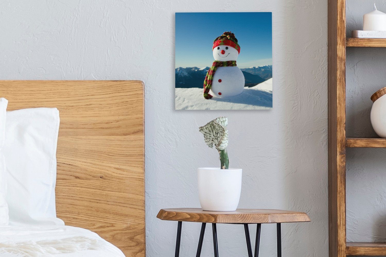 Wohnzimmer der Leinwand Winter, St), in Bilder im Schlafzimmer Landschaft OneMillionCanvasses® Weihnachtspuppe (1 verschneiten für Leinwandbild Eine