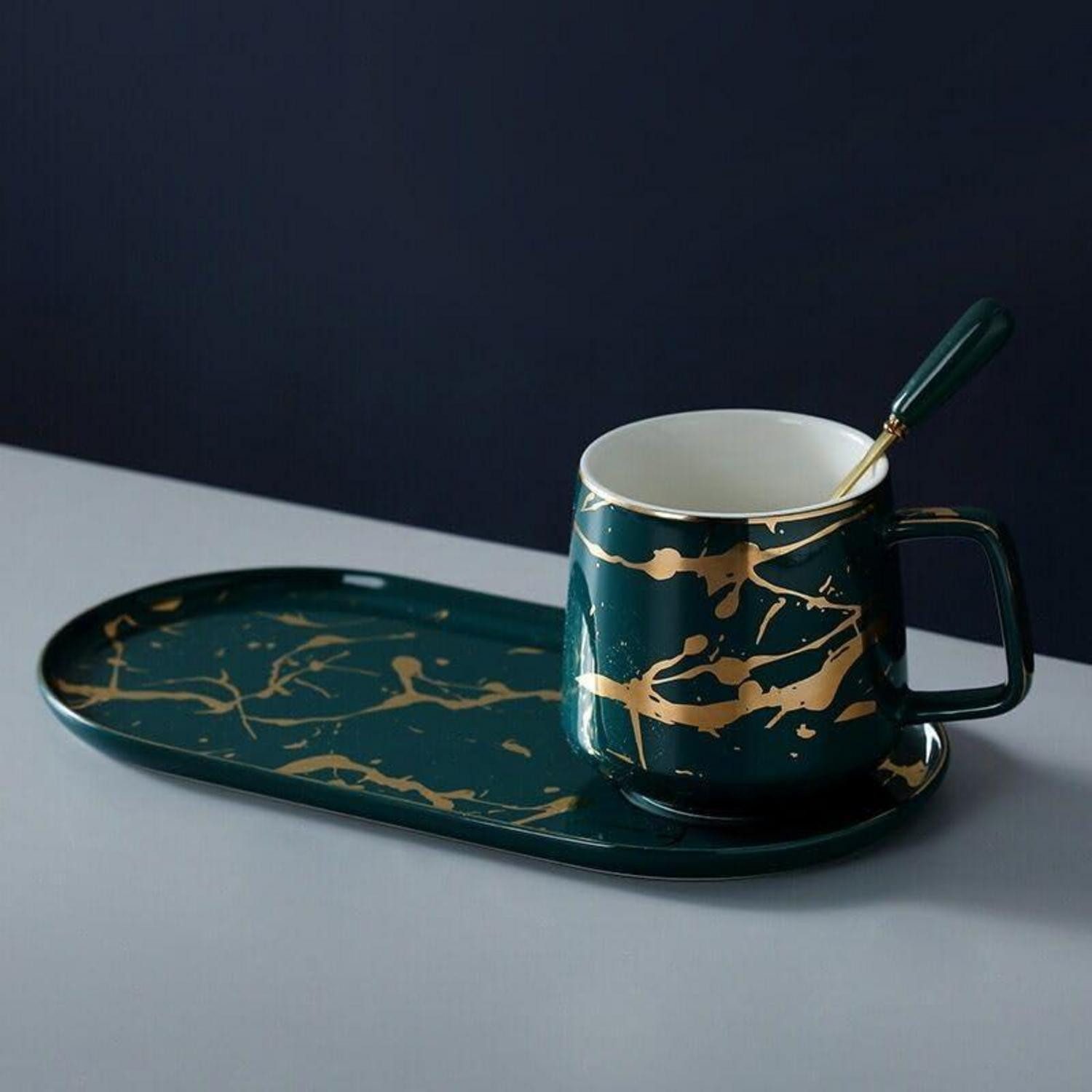 LuxusKollektion Kaffeeservice Kaffeetasse mit Untertasse Löffel 400ml Grün, Keramik