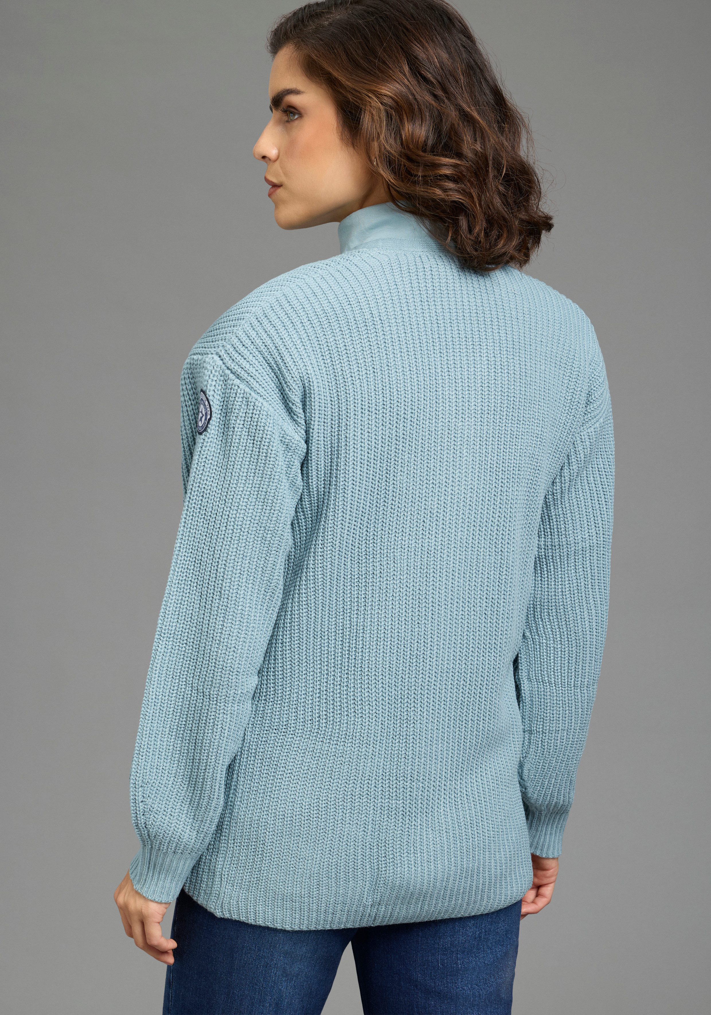KangaROOS Strickjacke aus kuscheligem Strick