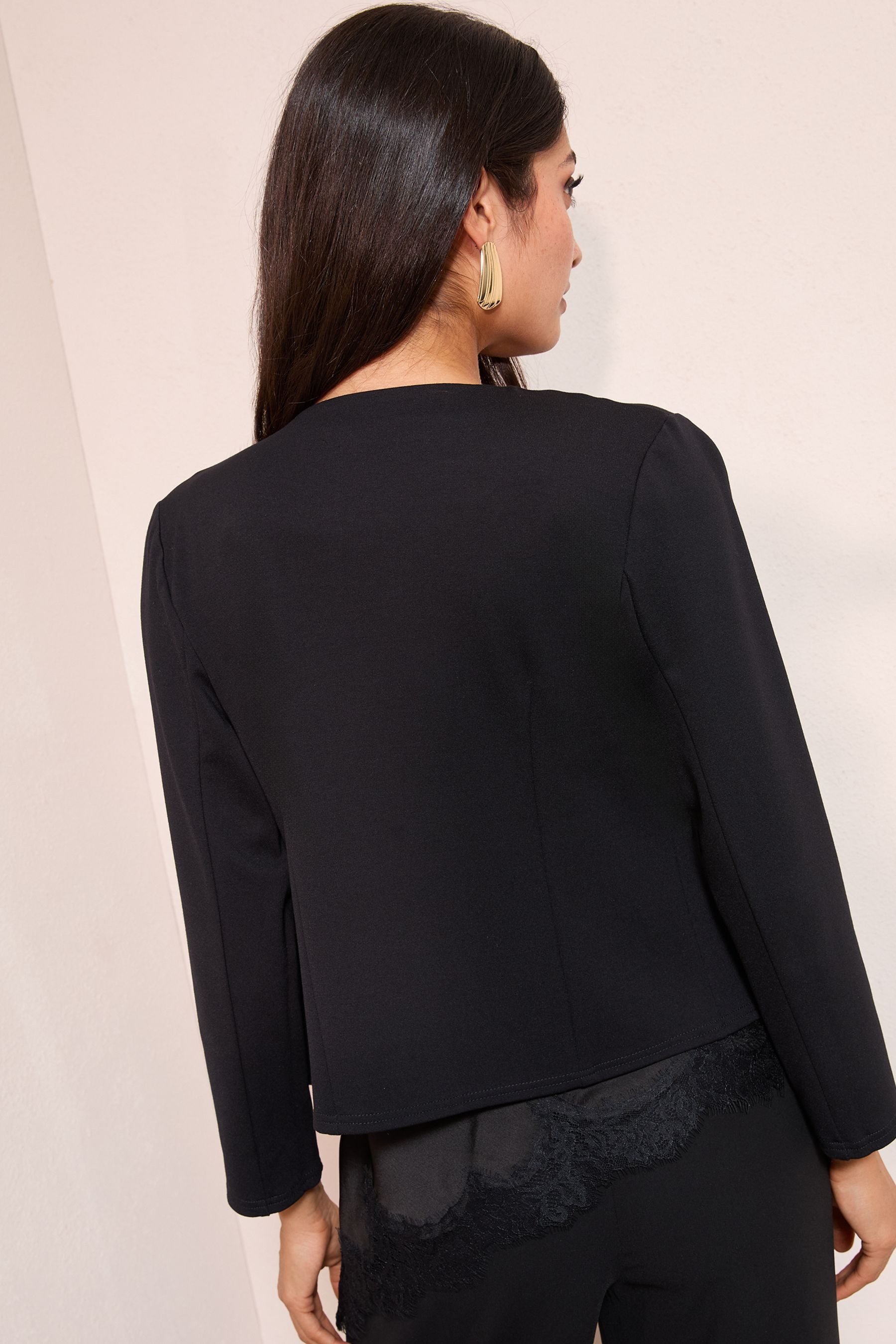 Friends Like These Kurzjacke Friends Like These Jacke mit Ziernähten (1-St) günstig online kaufen