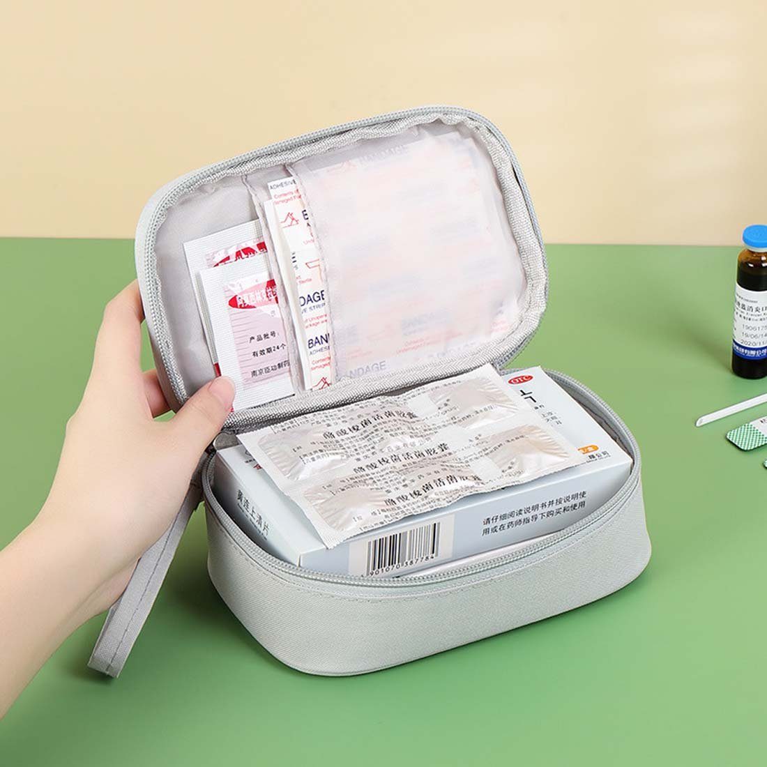 FIDDY Erste-Hilfe-Set Tragbare medizinische Tasche, (Medikamenten-Aufbewahrungsbox.  Heim-Medizinbox, medizinische Notfallversorgung, Reserve-Gesundheits-Erste- Hilfe-Set, 1 St), Medikamenten-Aufbewahrungsbox für ordentliche Lagerung.