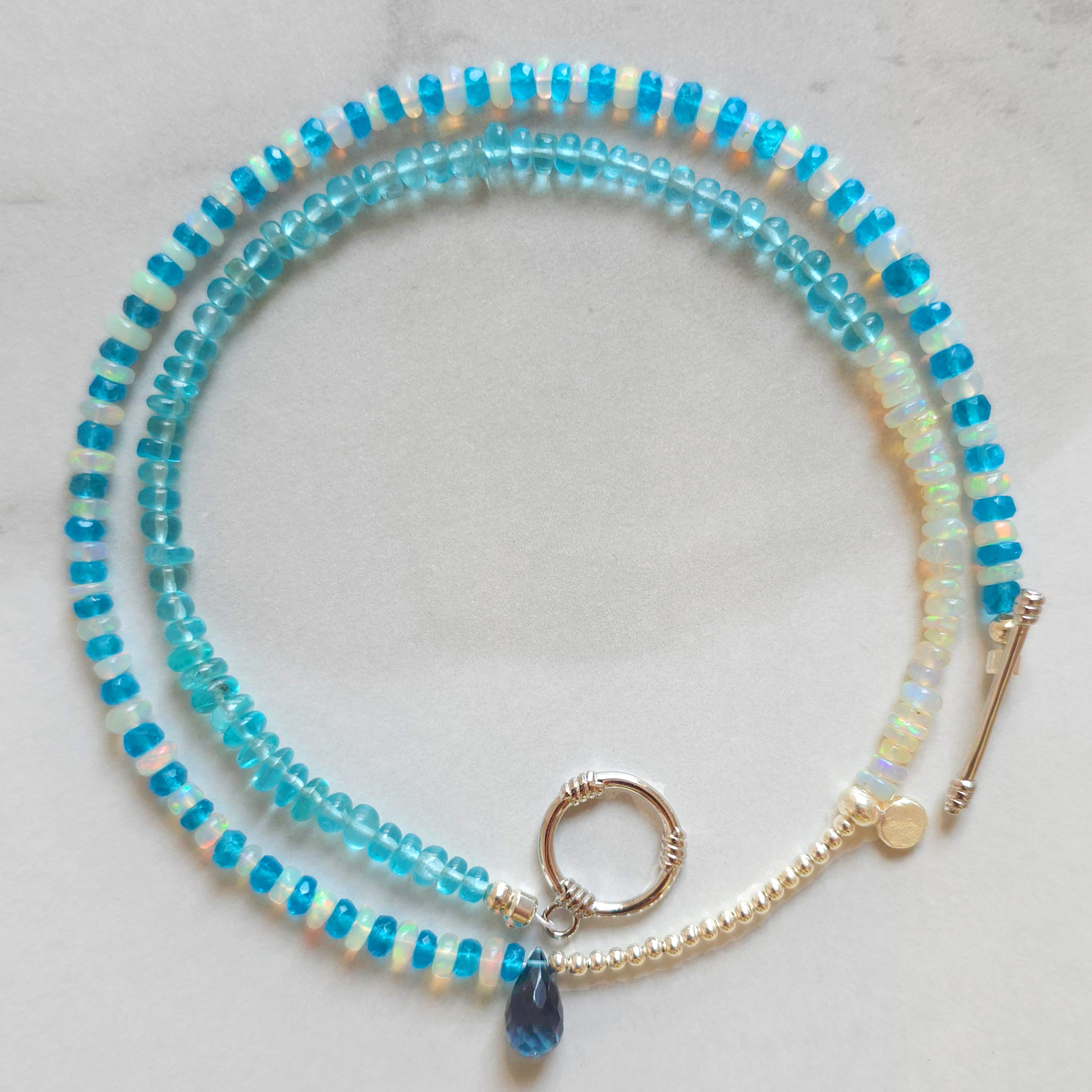 GOLDEN Perlenkette Feueropal & Blauer Apatit Halskette, 925 Silber, Oktober Geburtsstein