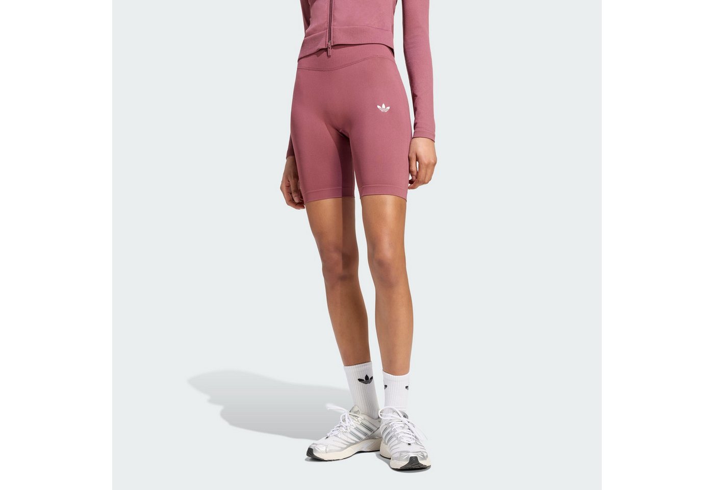 adidas Originals Leggings ESSENTIALS SHORTS, NAHTLOS, 13 CM (1-tlg)