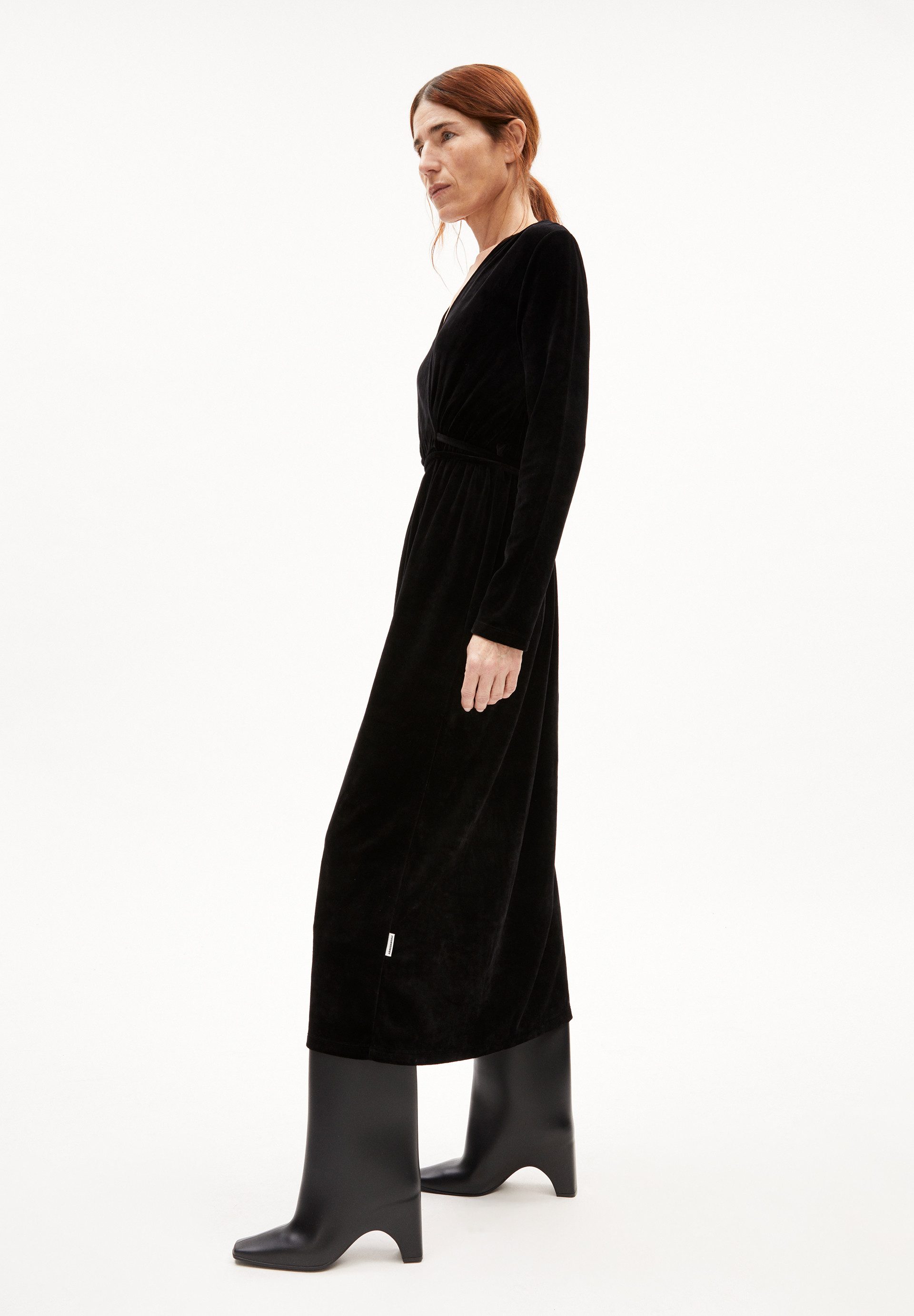 Maxikleid VERLAAR Jerseykleid Regular Fit aus Samt