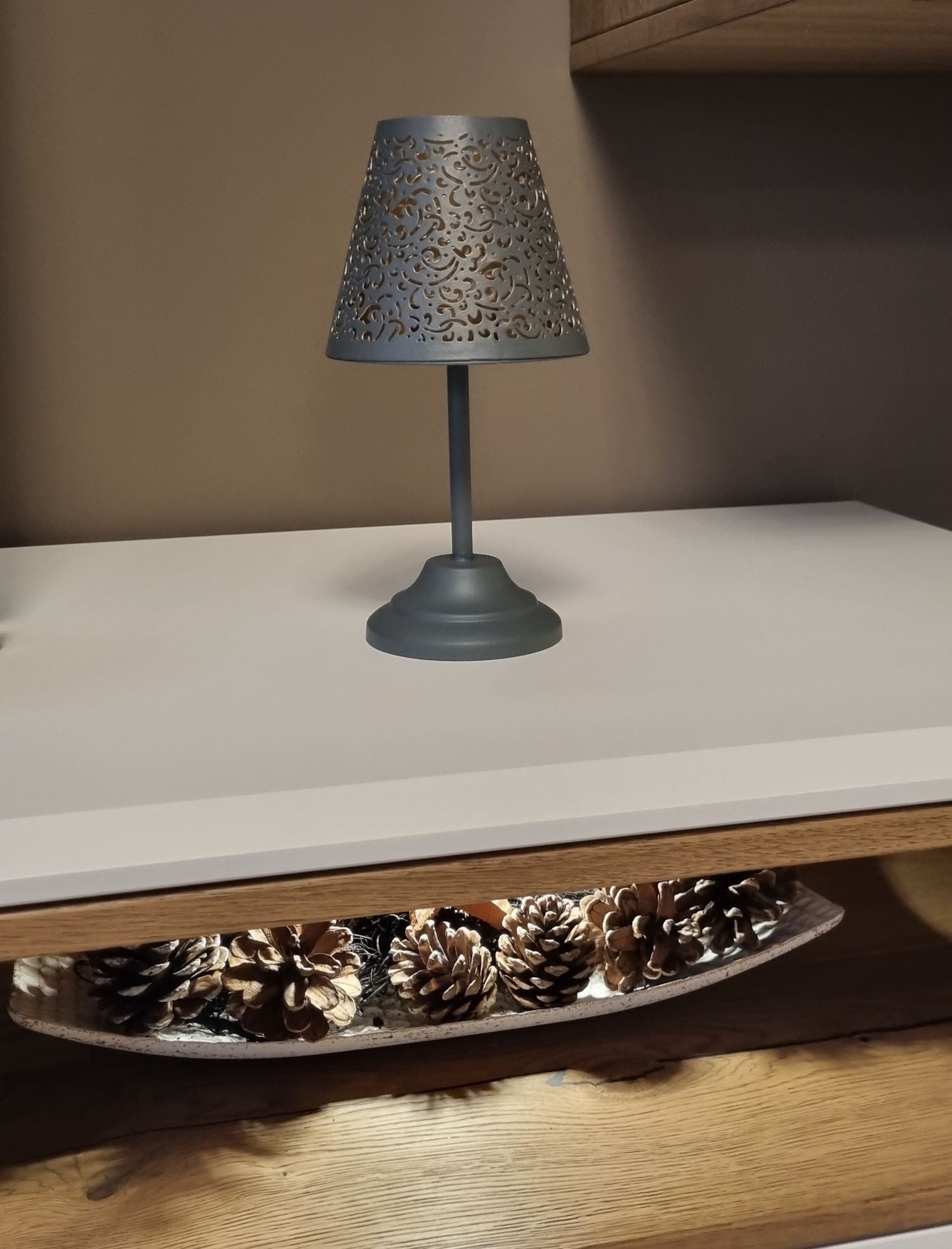 Ambiente Haus Teelichthalter Teeliicht-Lampe in Grau - (H) 24 cm (1 St) – Bild 3 von 4