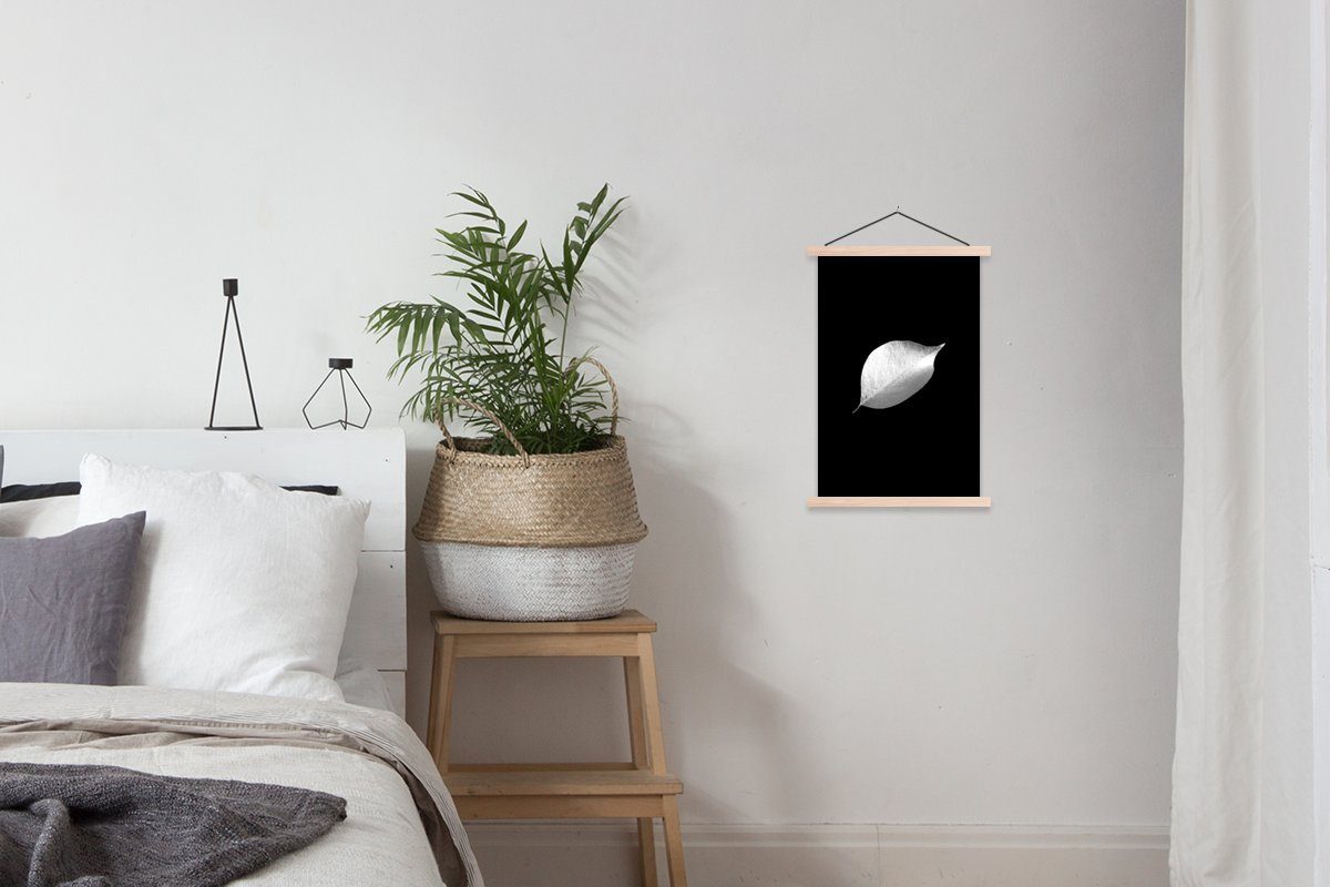 Textilposter schwarz Posterleiste, auf Bilderleiste, weiß, und - für St), Wohnzimmer, Poster Blatt MuchoWow Hintergrund (1 schwarzem Magnetisch