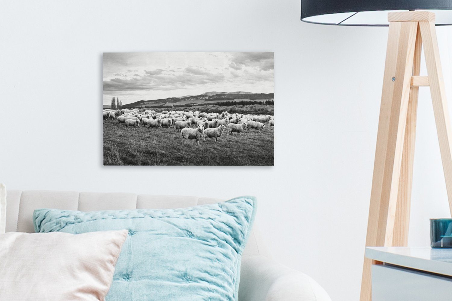 OneMillionCanvasses® Leinwandbild cm 30x20 und bunt Leinwandbilder, (1 den St), schwarz Wanddeko, Aufhängefertig, weiß, - Schafherde Hügeln Wandbild in