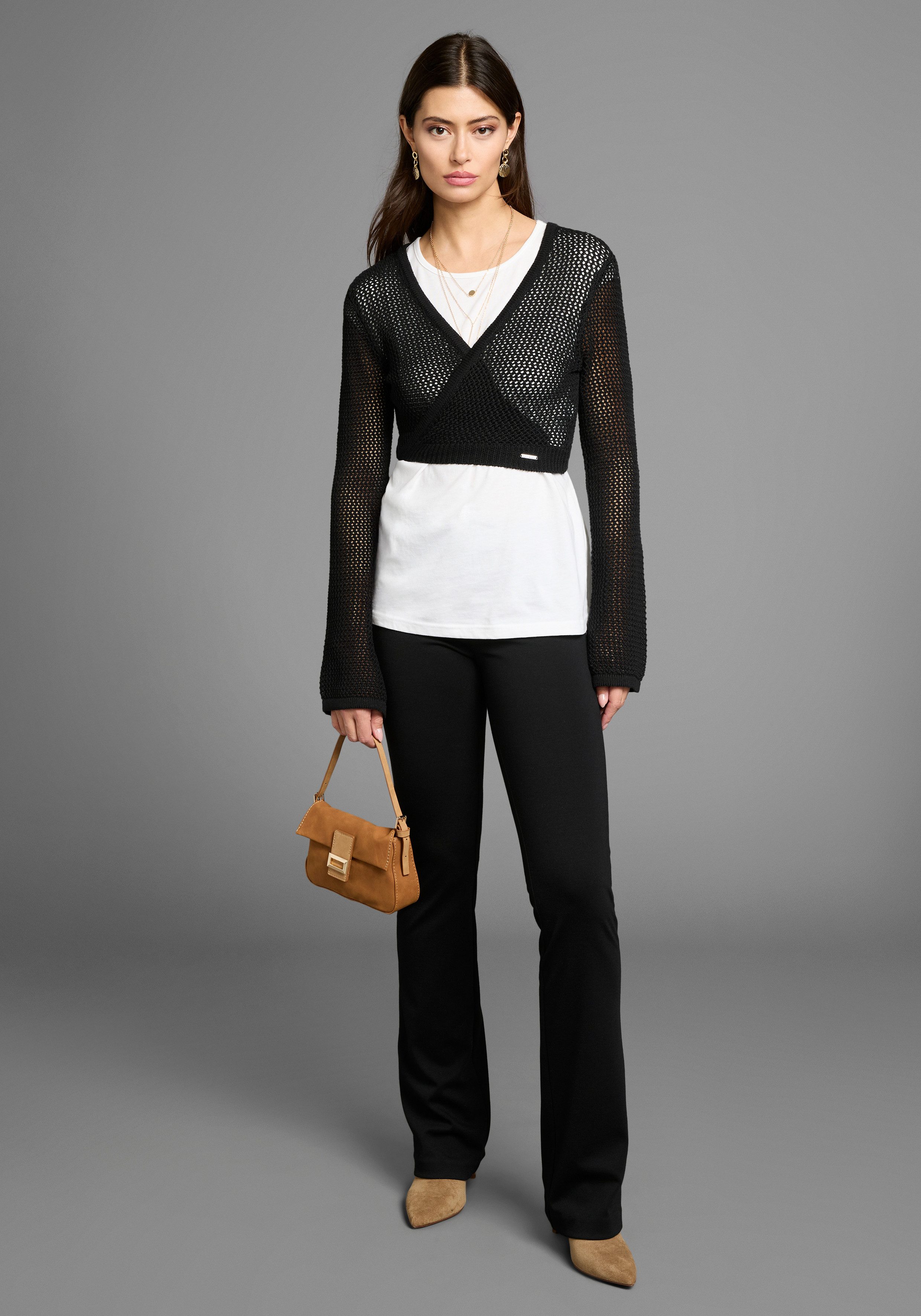 Zum Outfit 10