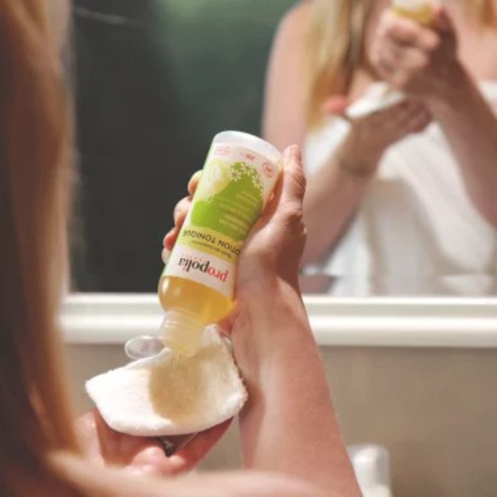 propolia Salzpeeling Face Scrub Gesichtspeeling mit Aloe Vera - Natural Face Exfoliator, 1-tlg., Organic Face Scrub mit Aprikosenkern - Sanftes Facial Peeling