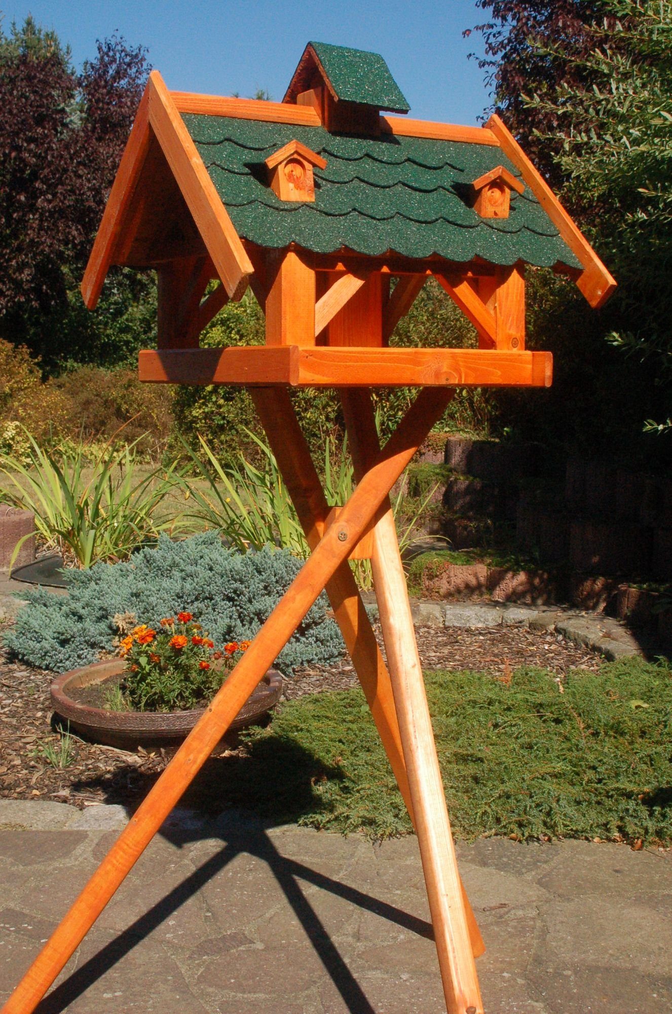 Vogelhaus XXL Futterhaus mit Bitumenschindeln versch. Dachfarben V19