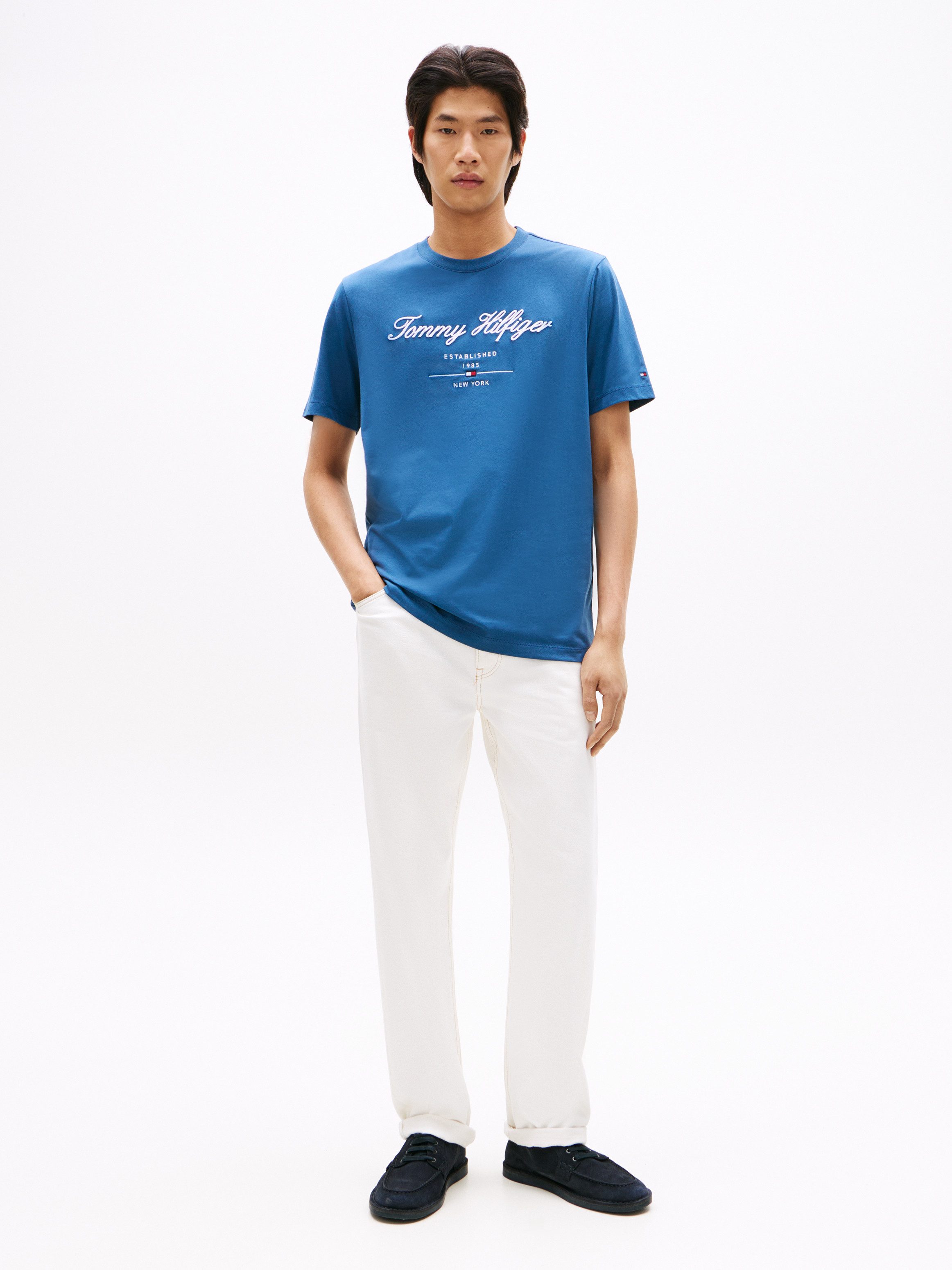 Tommy Hilfiger T-Shirt SCRIPT LOGO TEE mit aufgesticktem Logo