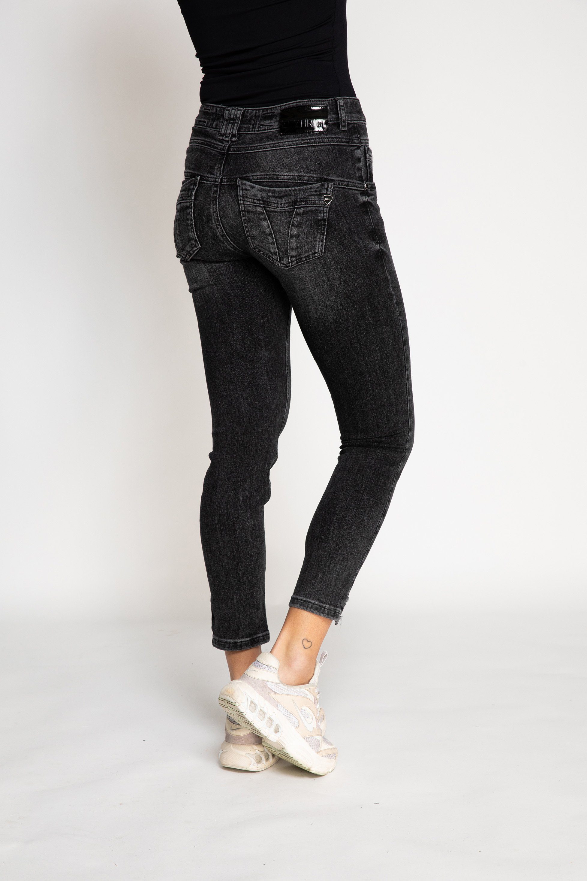 Zhrill Skinny-fit-Jeans Skinny Jeans KELA Black angenehmer Sitzkomfort