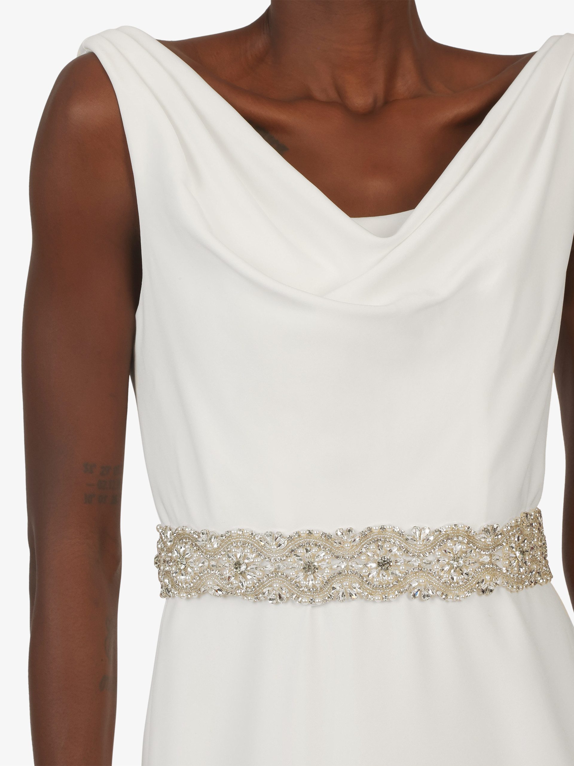 Kraimod Brautkleid mit Wasserfallkragen & Glitzergürtel – Bild 4 von 5