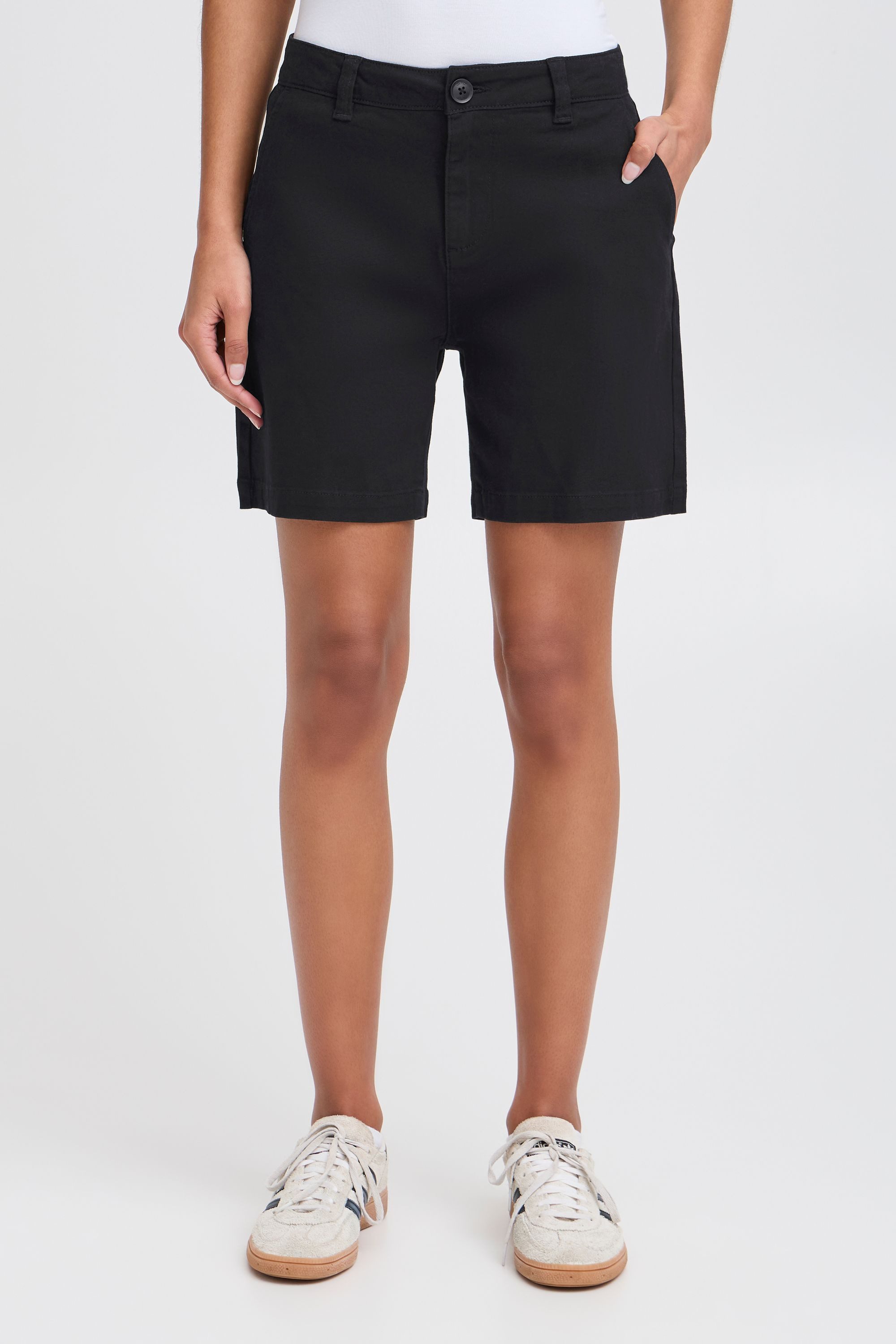 OXMO Chinoshorts OXKVITA Moderne Shorts