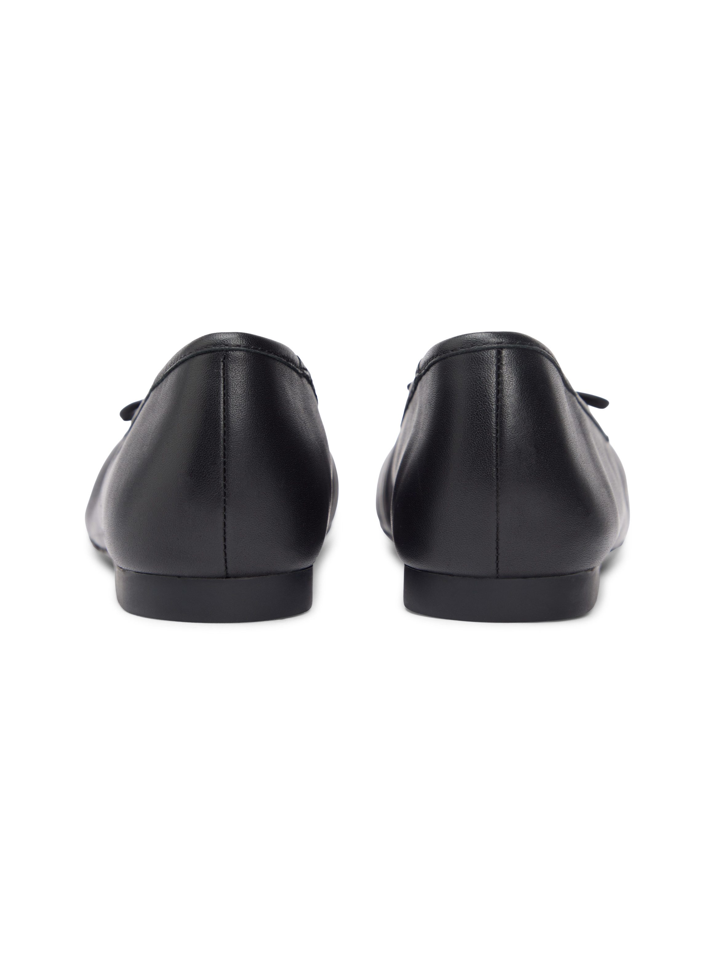 Tommy Hilfiger HILFIGER SMOOTH LTHR BALLET Ballerina Schlupfschuh, Businesschuh in schmaler Form mit süßer Zierschleife