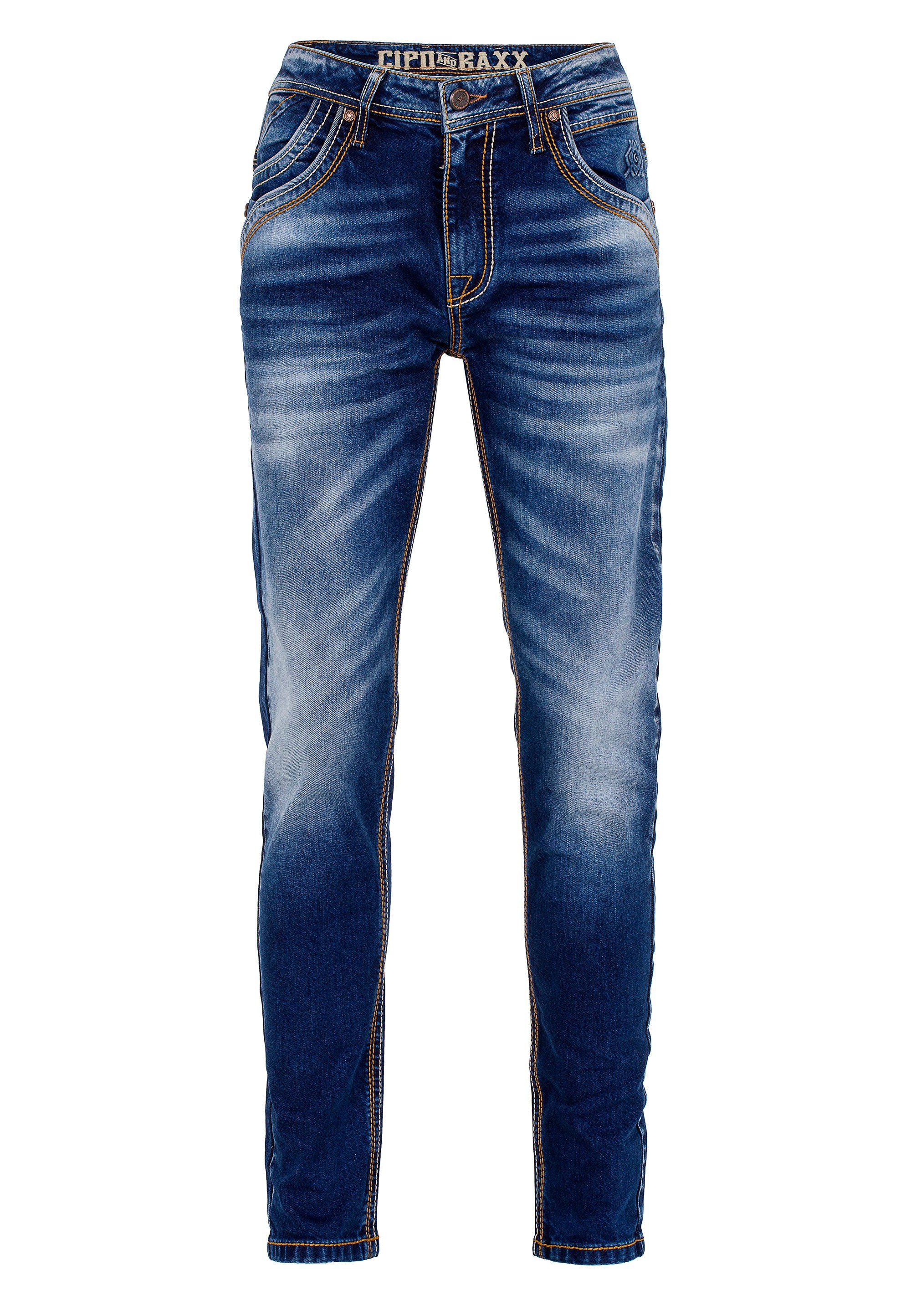 Baxx Ziernähten Bequeme Cipo Jeans & mit dezenten