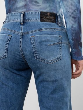 Herrlicher Bootcut-Jeans Edna Light Denim Flared Jeans, aus leichtem Denim