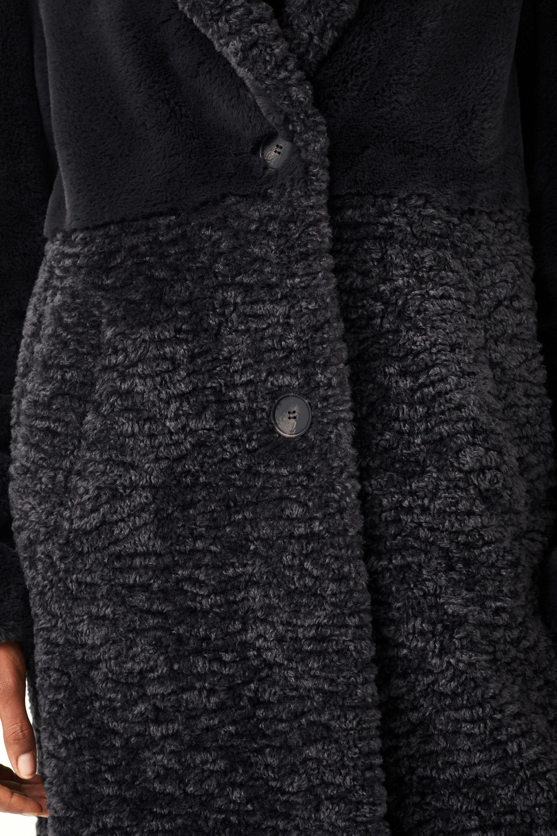 Next Fellimitatmantel Langer Kunstfell (1-tlg) Mantel aus Charcoal Grey