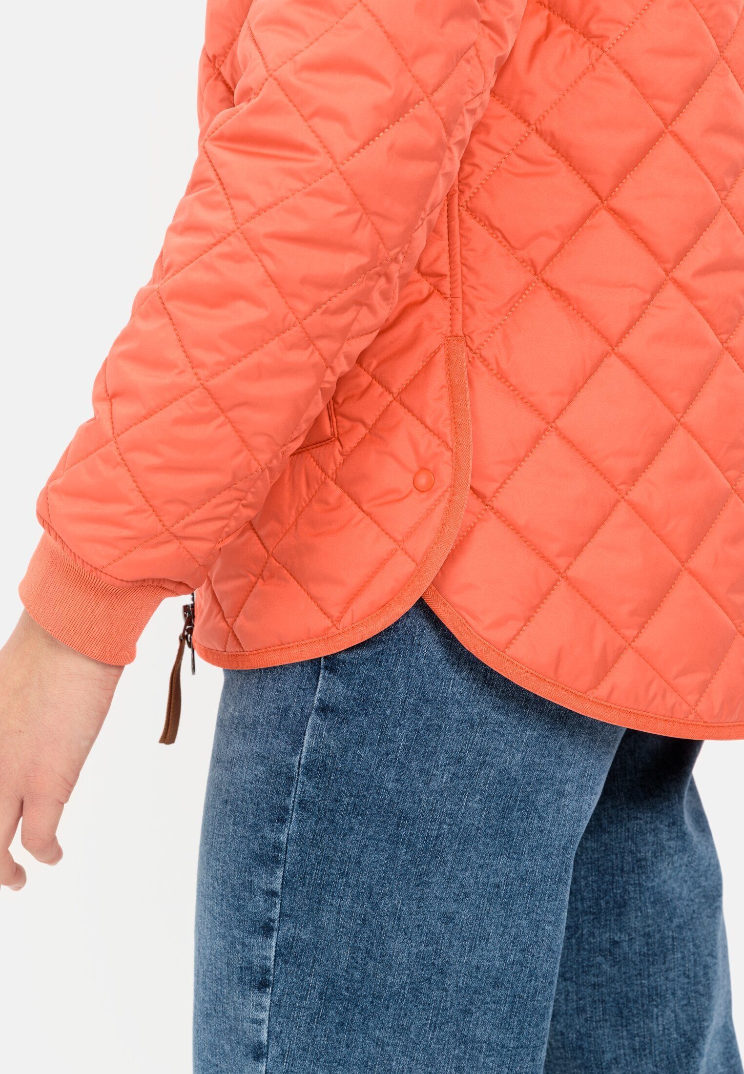 camel active Steppjacke aus recyceltem Polyester Langarm Kapuze Markenlabel