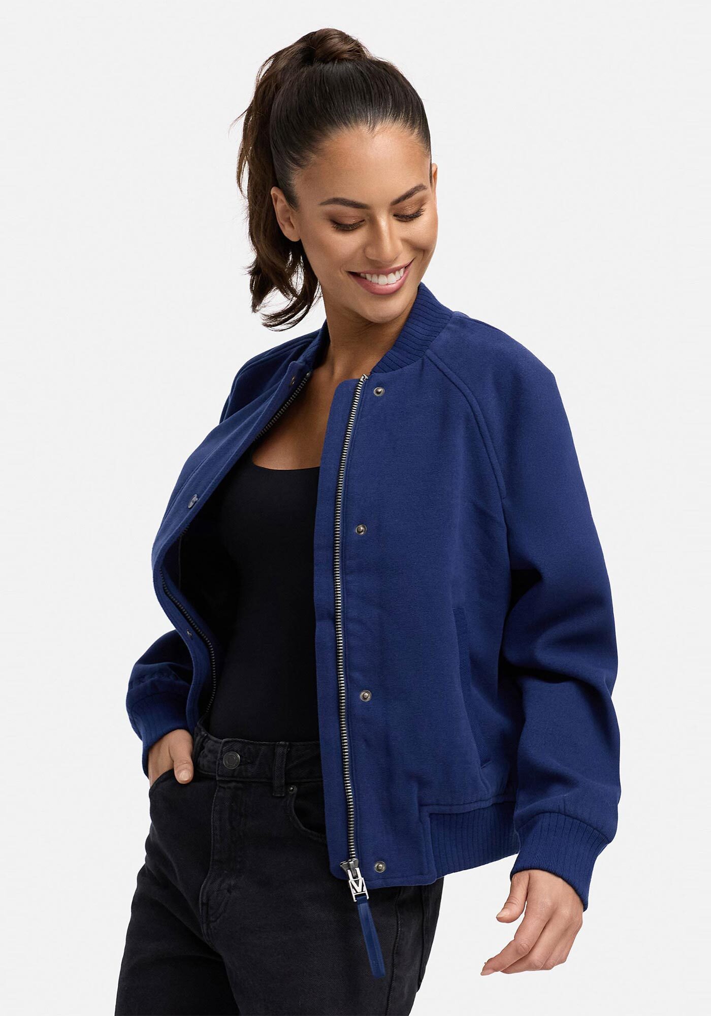 Marikoo Collegejacke Zunaa Modische Jacke im Collegejacken-Stil mit Rippbündchen und Raglanärmeln