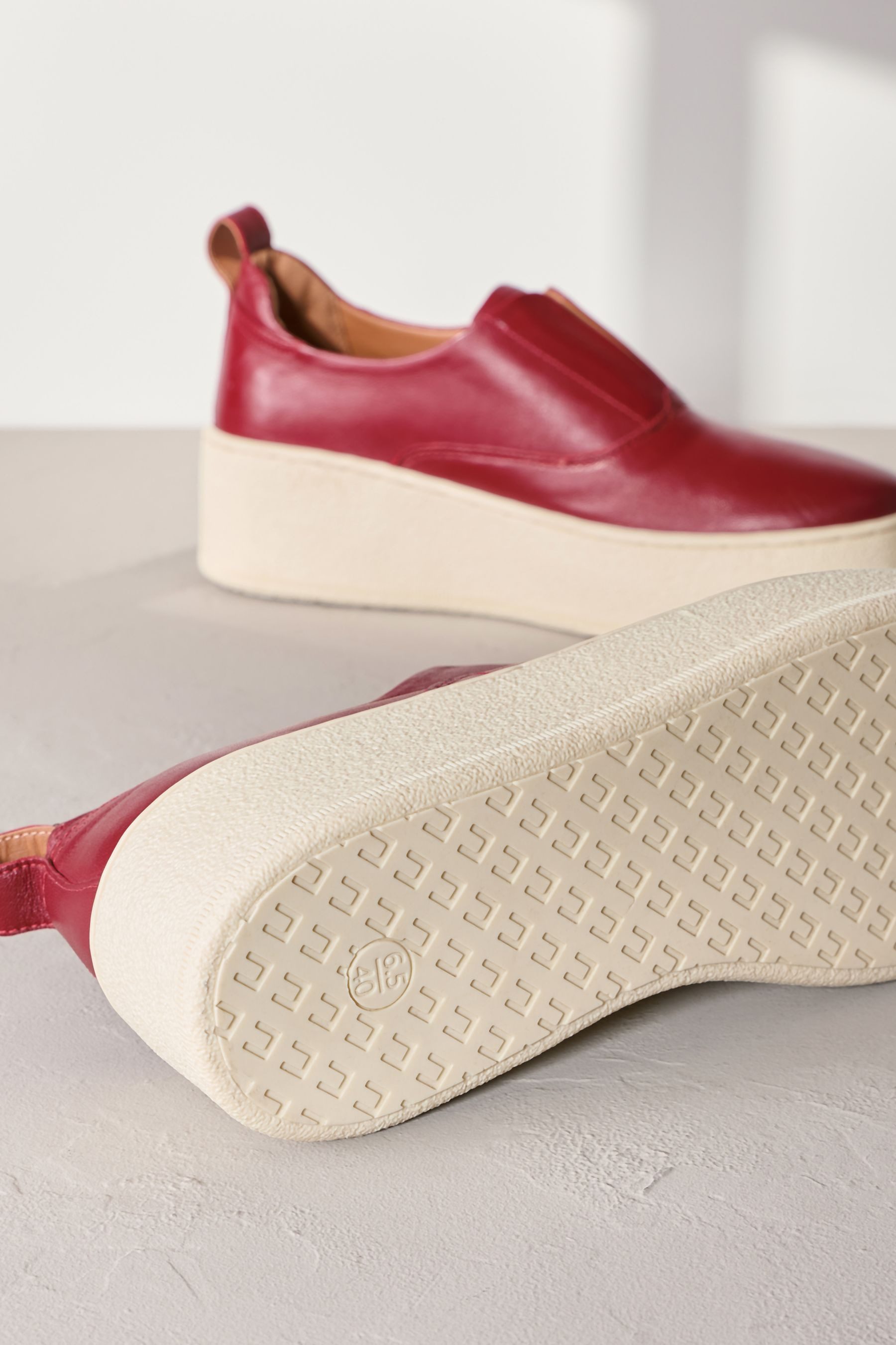 Next Signature Slip-in-Sneaker mit Keilabsatz Sneaker günstig online kaufen