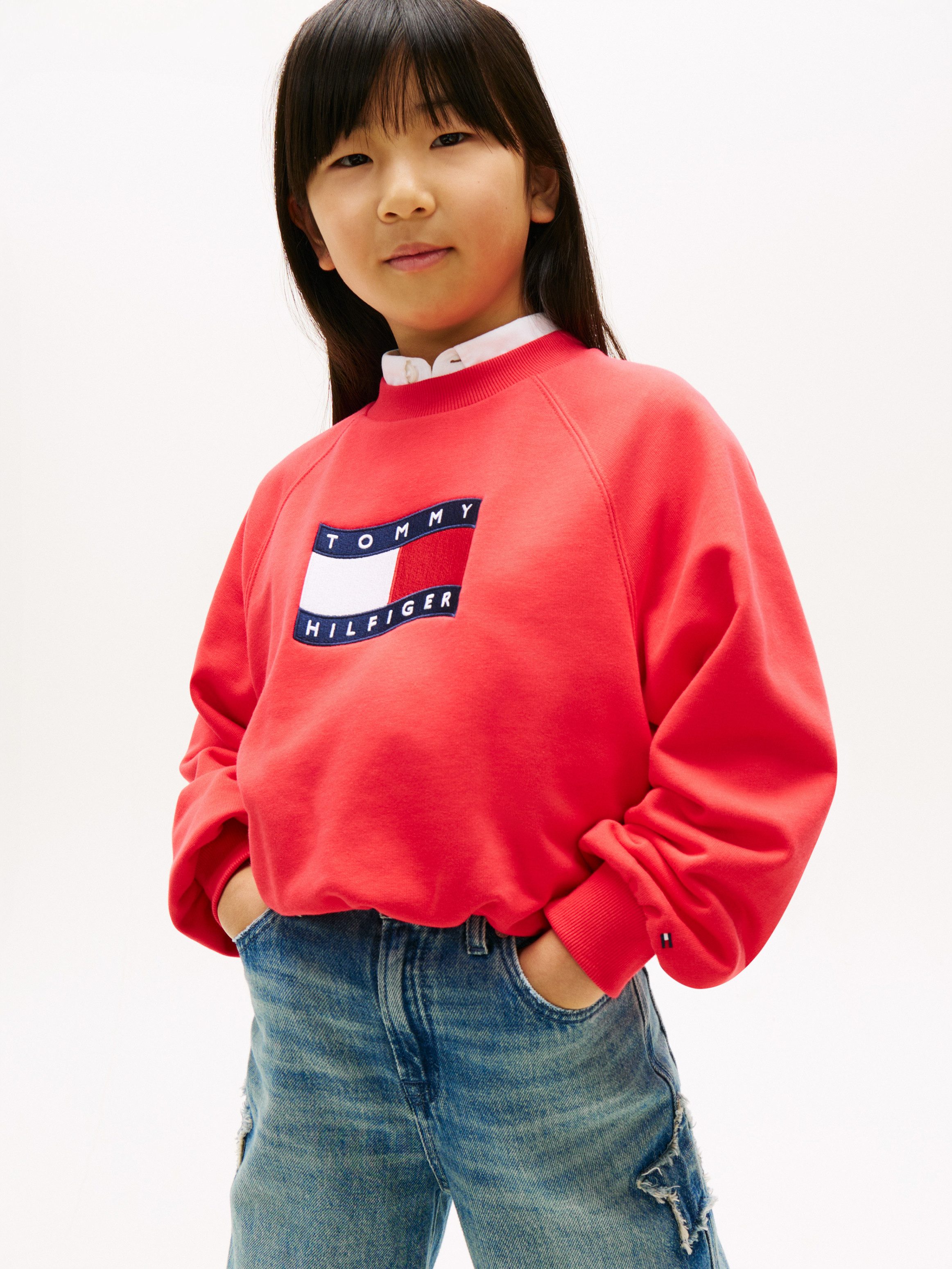Tommy Hilfiger Sweatshirt TOMMY WAVE FLAG CREWNECK Kinder bis 16 Jahre, verdeckter Saum, relaxed fit