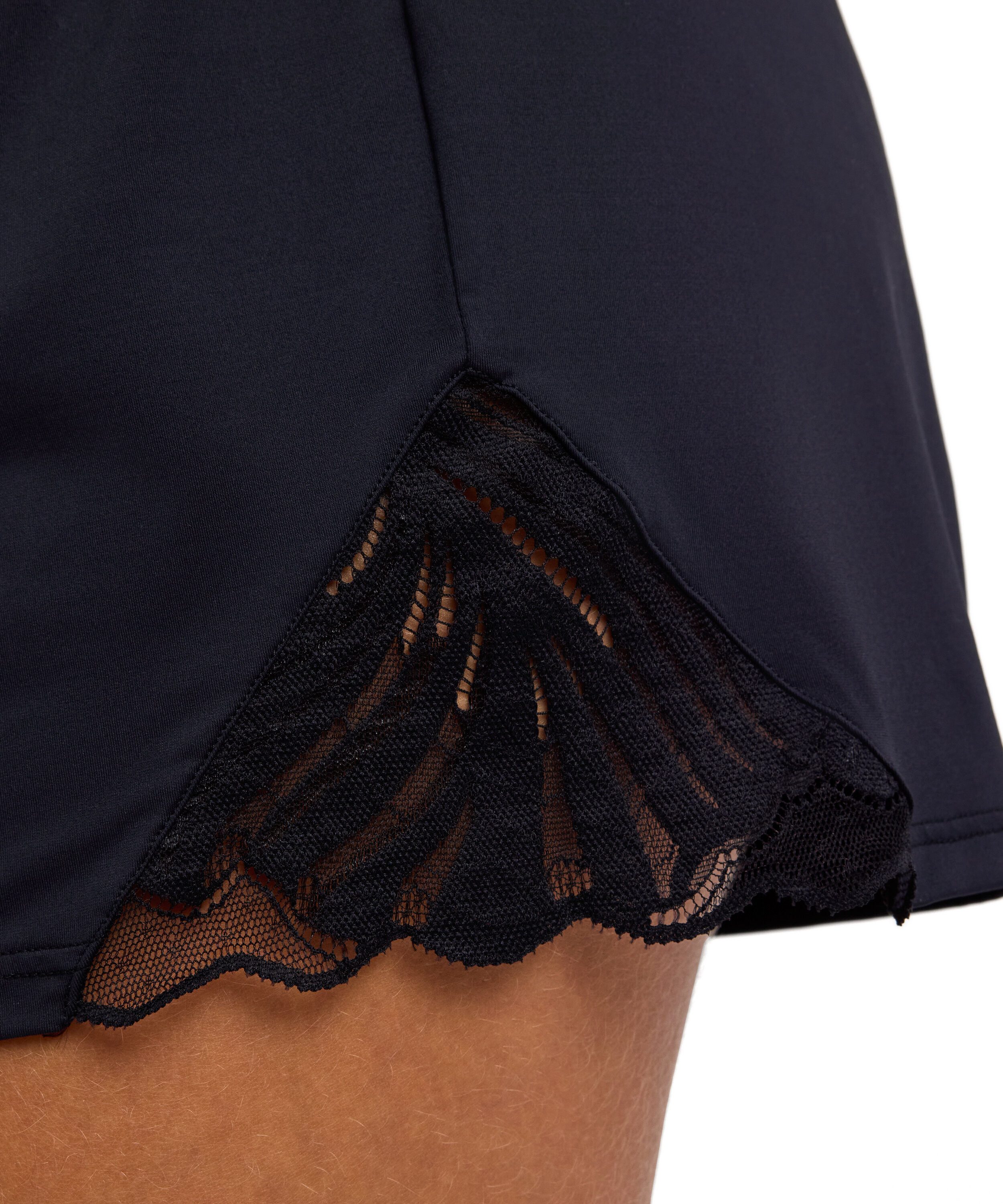 FALKE Funktionsunterhose FALKE Shorts Delicate Touch Damen (1-St., 1) – Bild 5 von 5