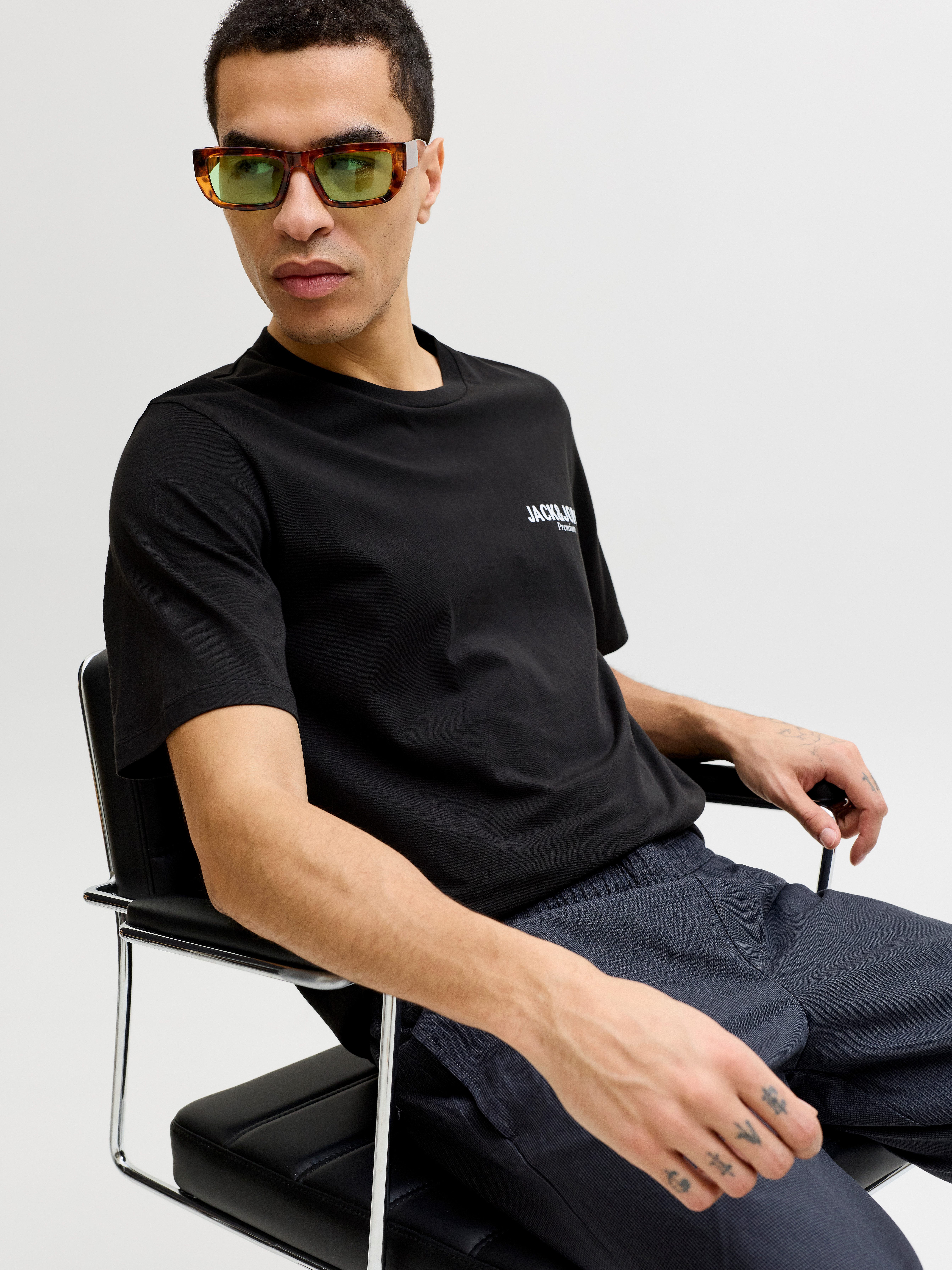 Jack & Jones T-Shirt JPRBLAOSCAR SS TEE FST mit Logo Schriftzug