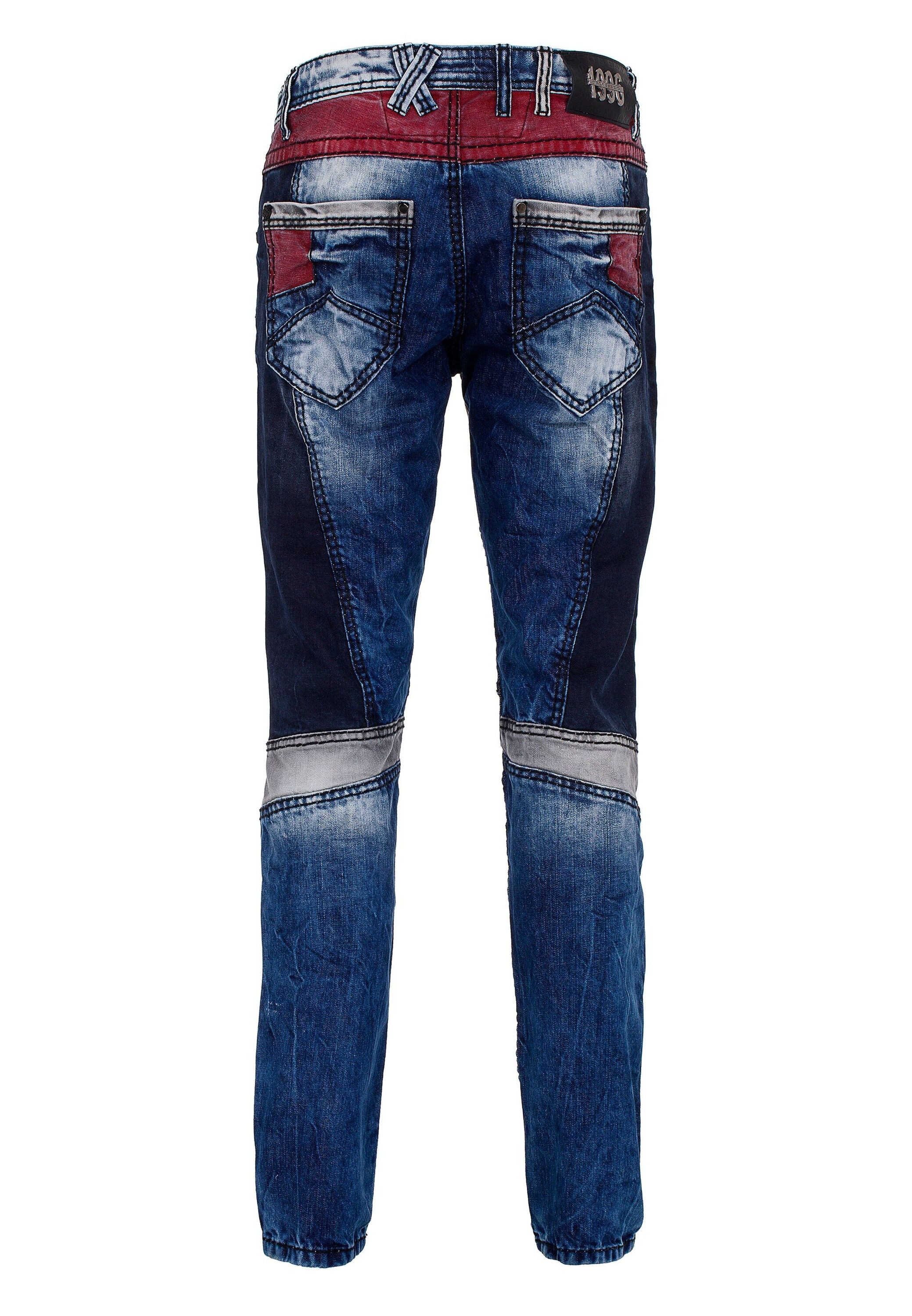 Cipo & Baxx Regular-fit-Jeans Jeans im extravaganten Design, CD574